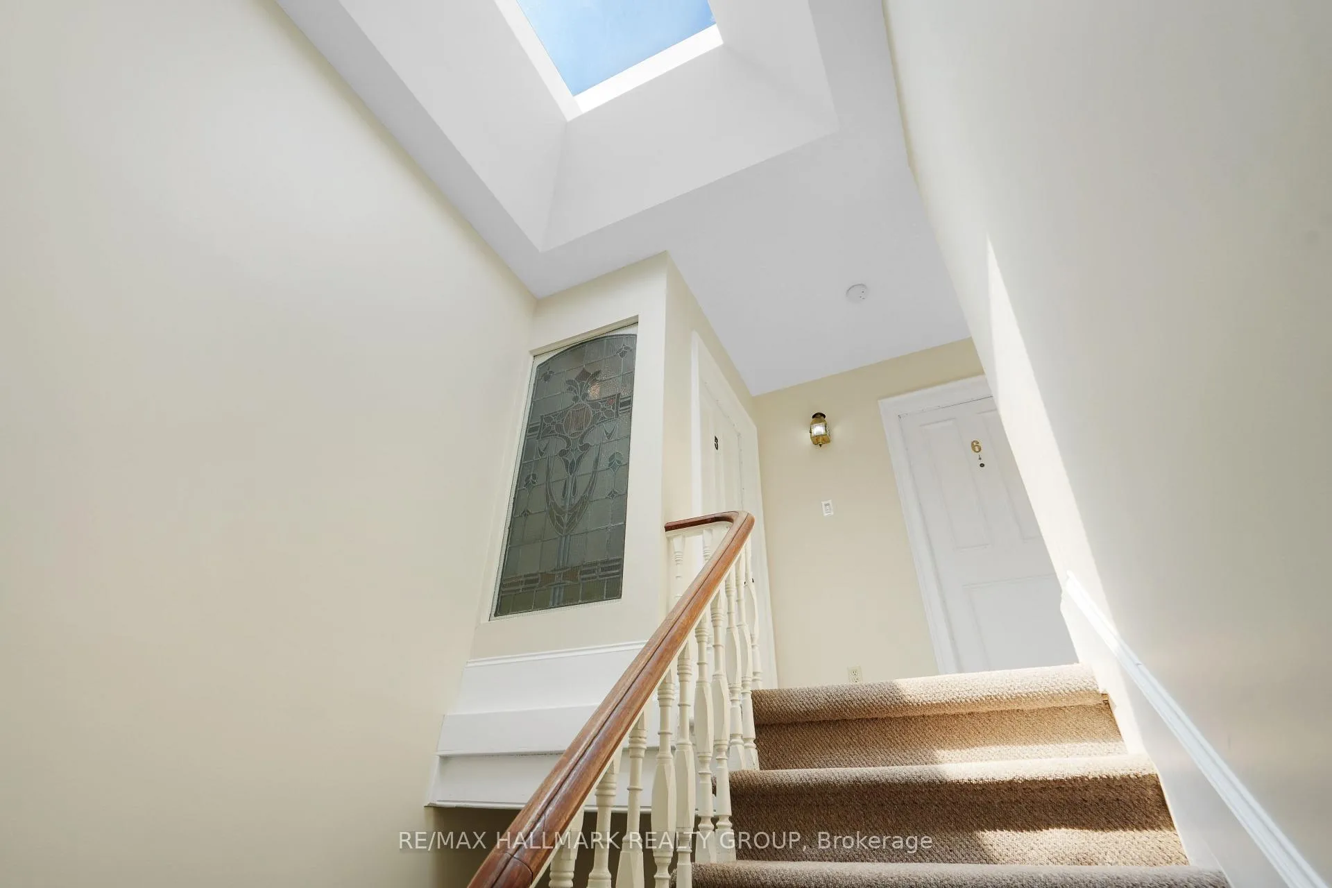 Photo 5 of Unit 5, 274 Daly Avenue, Ottawa, Sandy Hill — HOMEH