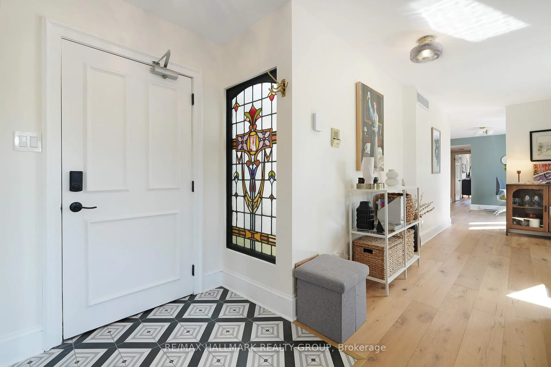 Photo 6 of Unit 5, 274 Daly Avenue, Ottawa, Sandy Hill — HOMEH