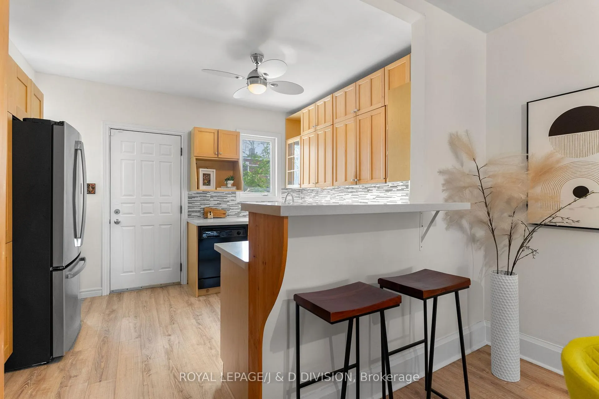 Photo 11 of 87 Kent Road, Toronto, Greenwood-Coxwell — HOMEH