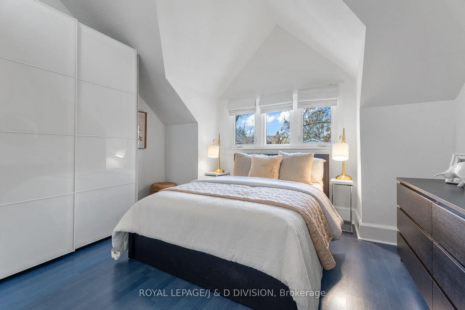 Photo 16 of 87 Kent Road, Toronto, Greenwood-Coxwell — HOMEH