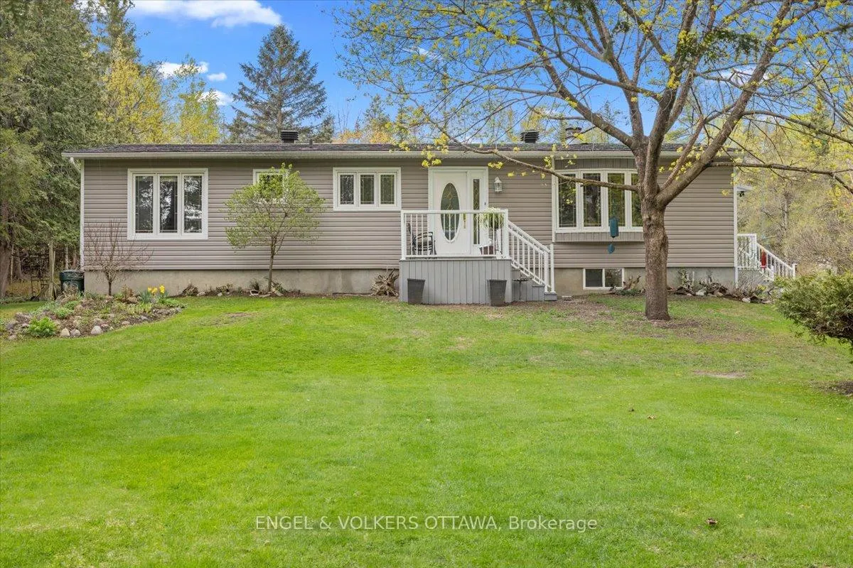 Photo 1 of 4841 Torbolton Ridge, Ottawa, Woodlawn/Maclarens Landing/Kilmaurs — HOMEH