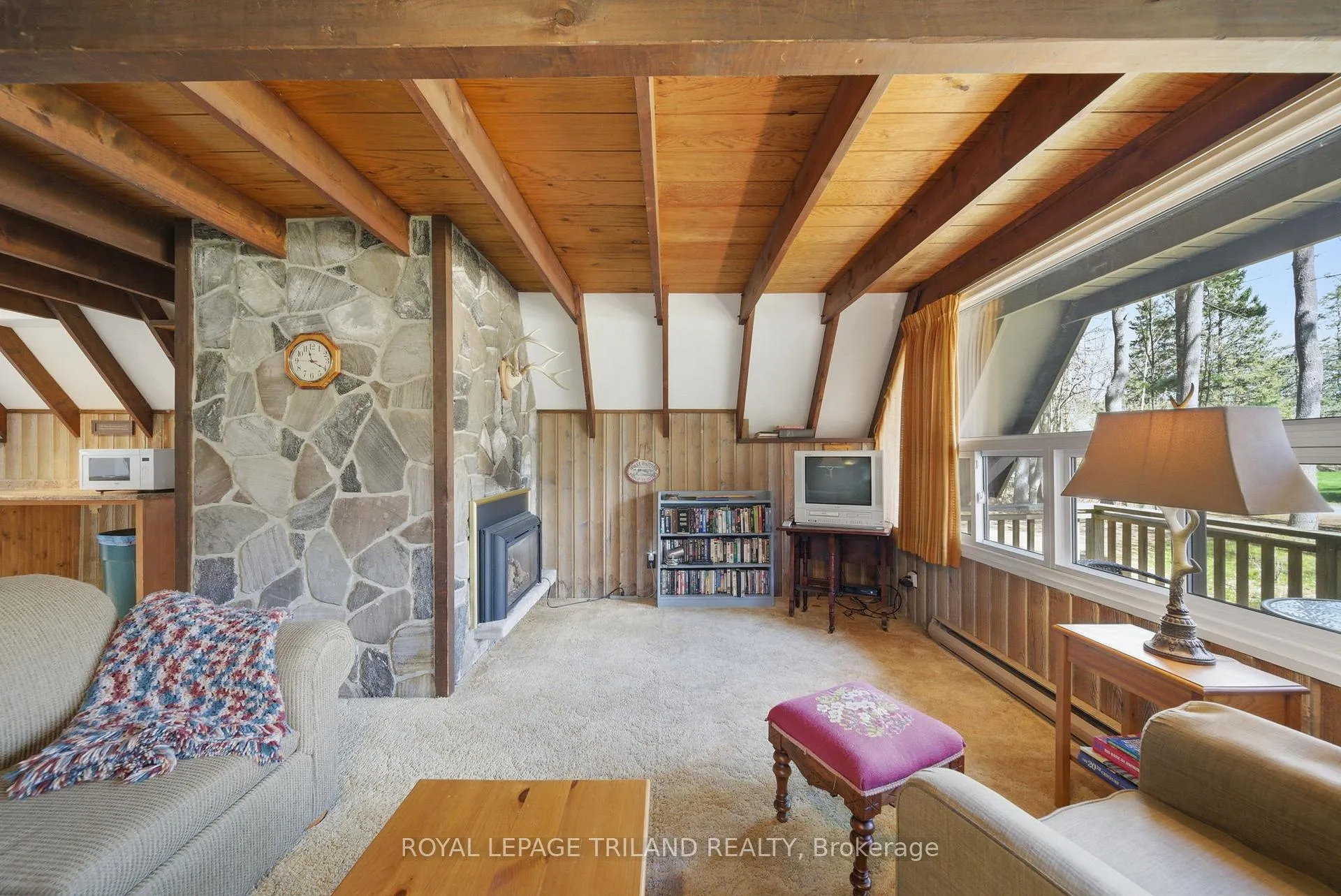 Photo 5 of 1003 Chippewa Lane, Gravenhurst, Muskoka (S) — HOMEH