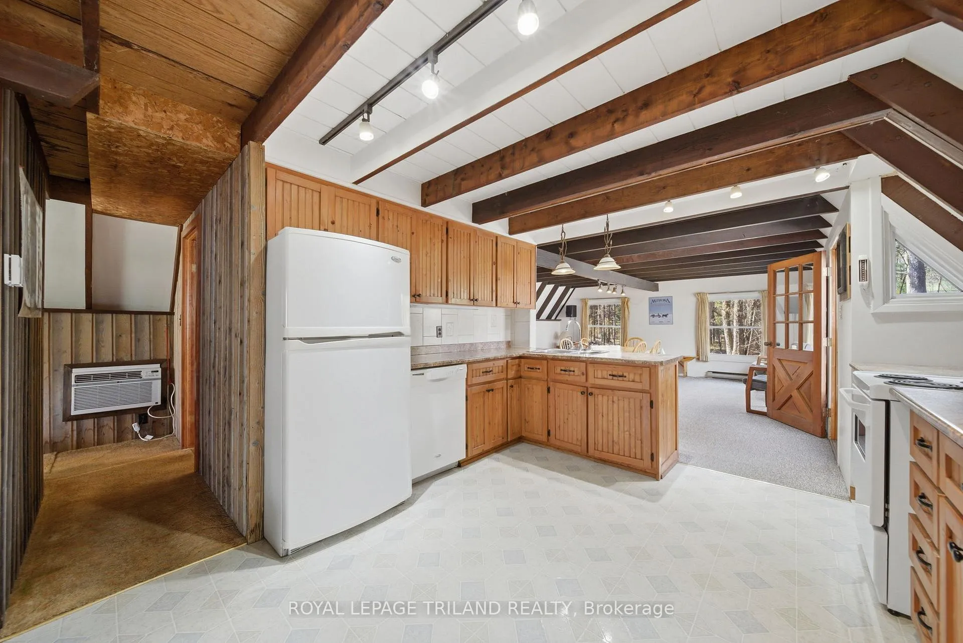 Photo 12 of 1003 Chippewa Lane, Gravenhurst, Muskoka (S) — HOMEH