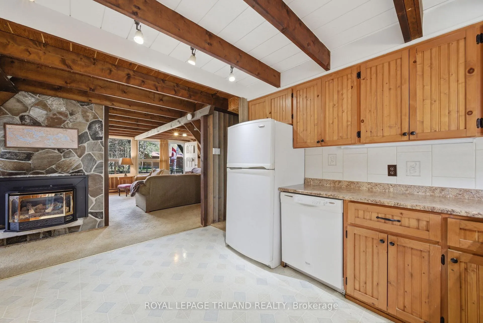 Photo 14 of 1003 Chippewa Lane, Gravenhurst, Muskoka (S) — HOMEH