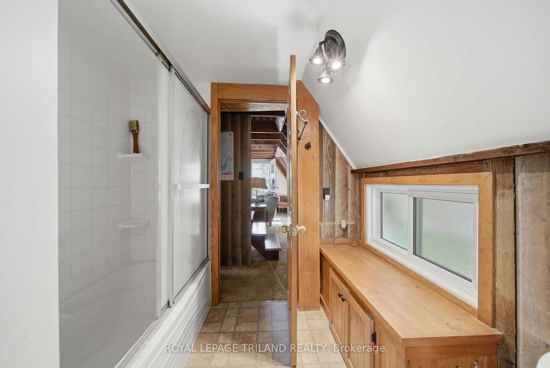 Photo 26 of 1003 Chippewa Lane, Gravenhurst, Muskoka (S) — HOMEH