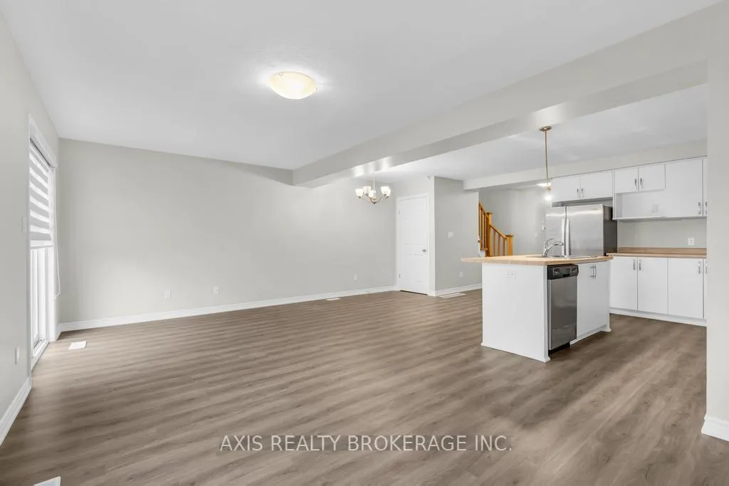 Photo 19 of 2978 Turner Crescent, London, South U — HOMEH