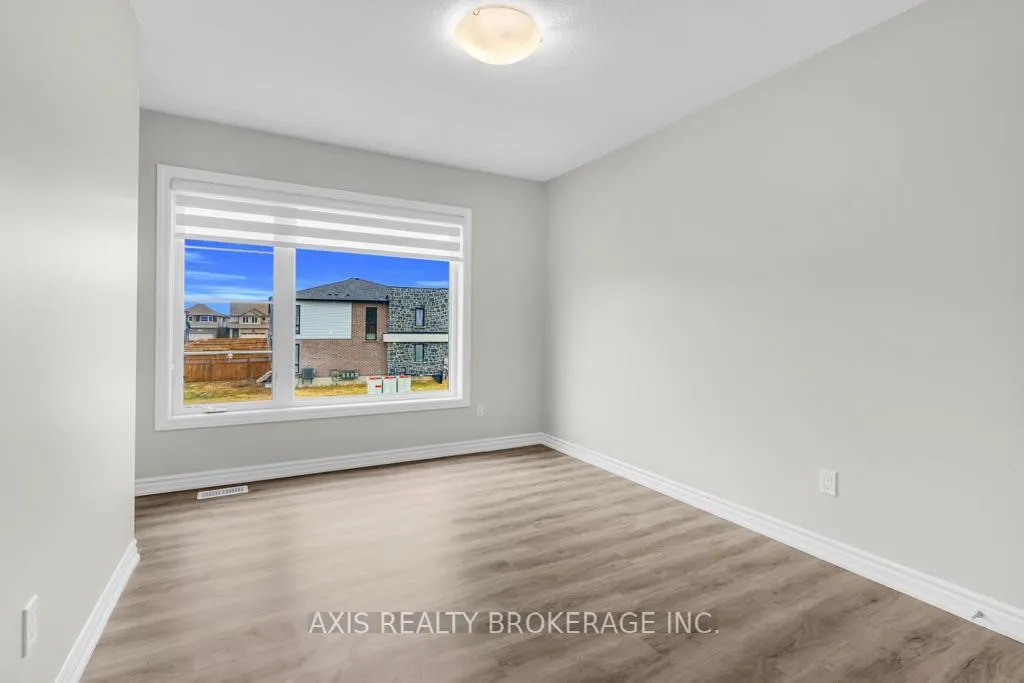Photo 32 of 2978 Turner Crescent, London, South U — HOMEH