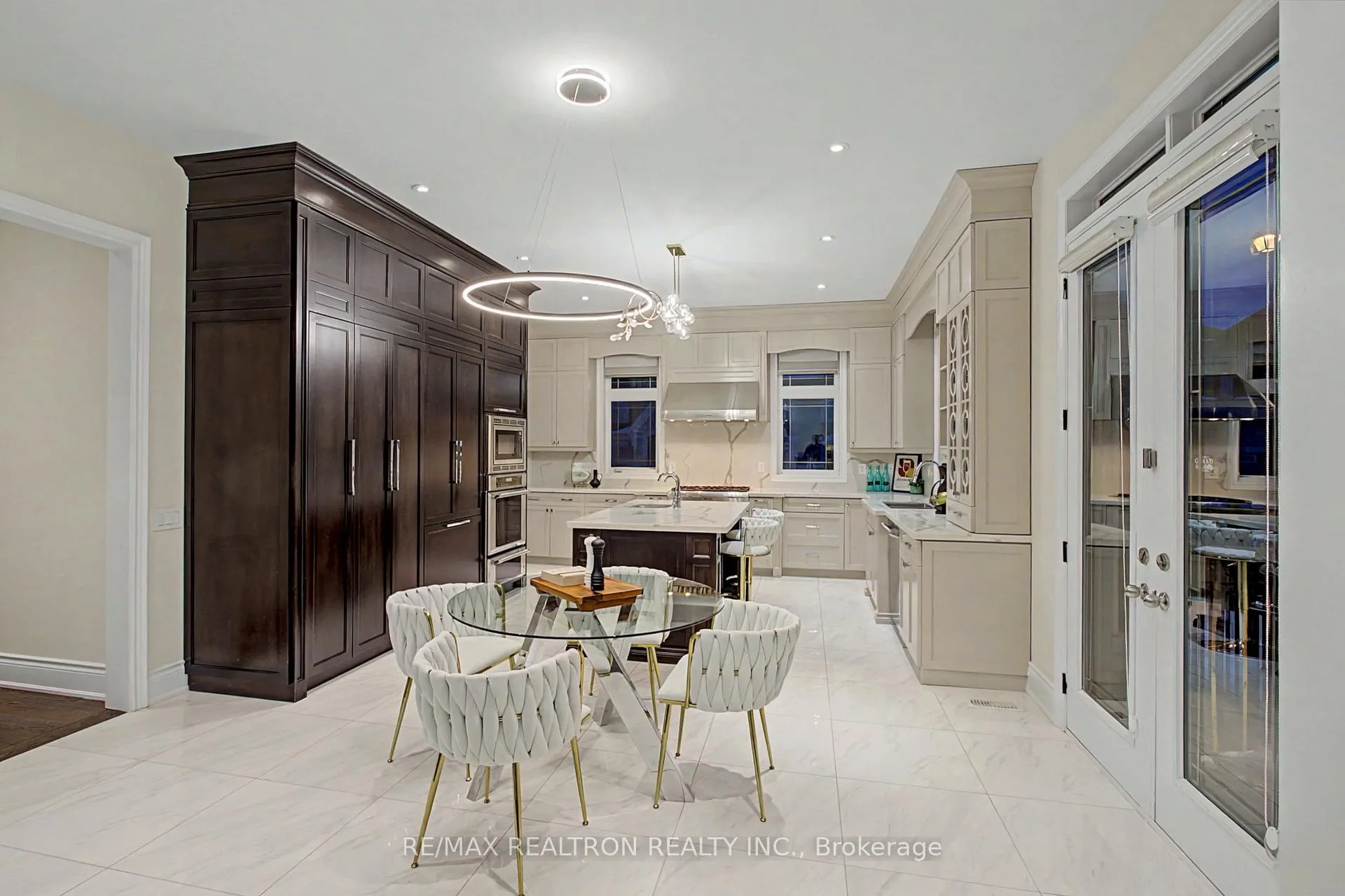 Photo 12 of 12 Hurst Avenue, Vaughan, Patterson — HOMEH