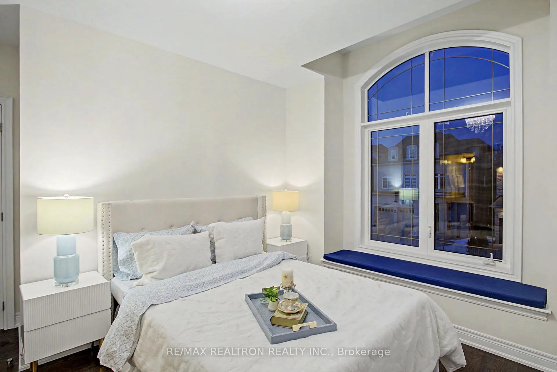 Photo 17 of 12 Hurst Avenue, Vaughan, Patterson — HOMEH