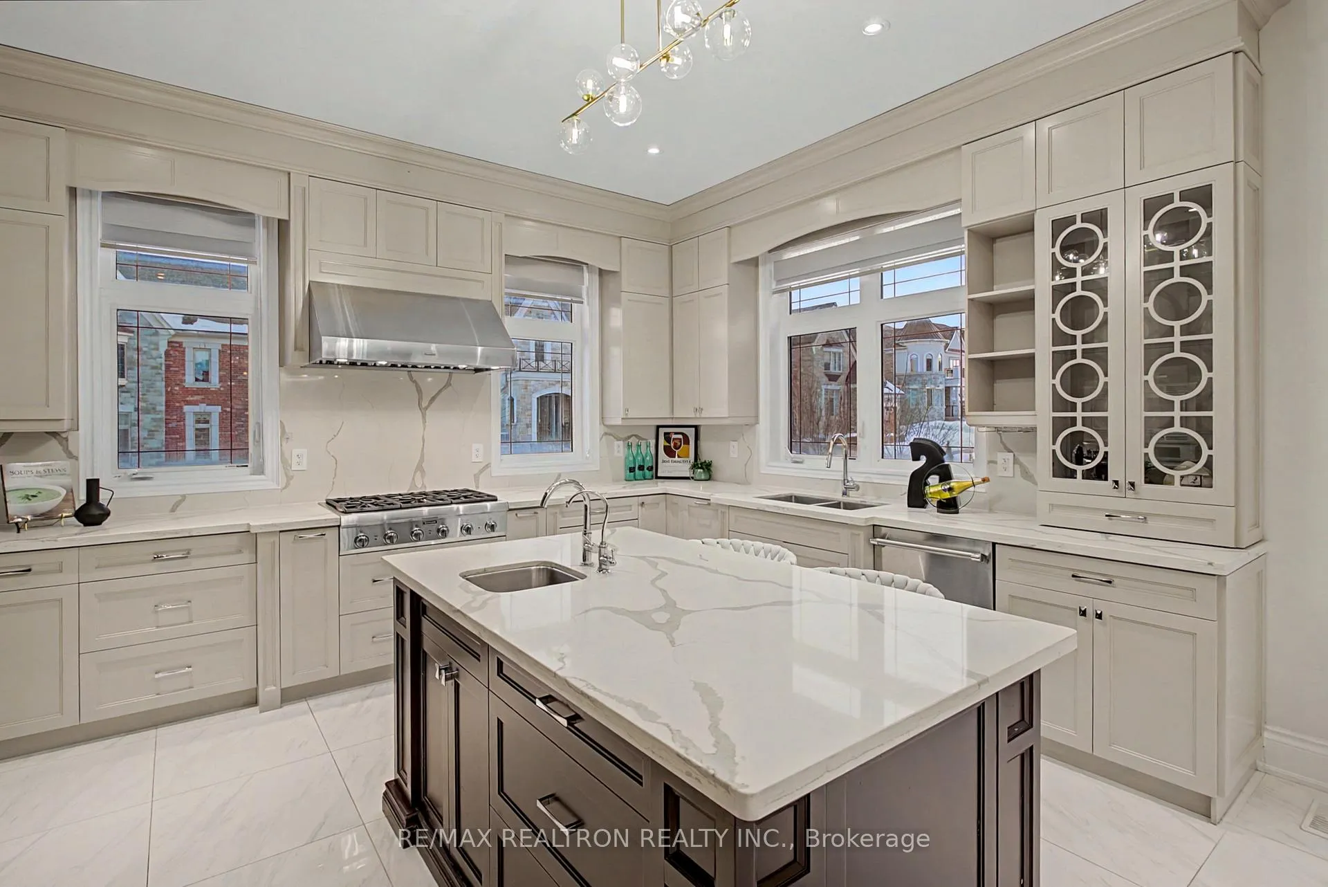 Photo 31 of 12 Hurst Avenue, Vaughan, Patterson — HOMEH