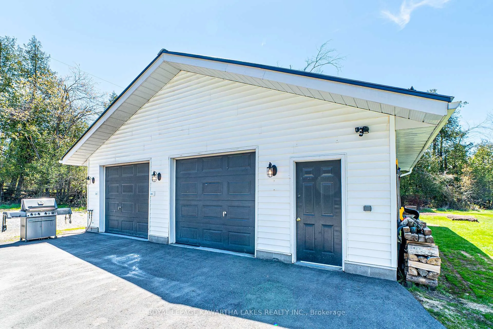 Photo 9 of 75 Prescott Road, Kawartha Lakes, Bobcaygeon — HOMEH