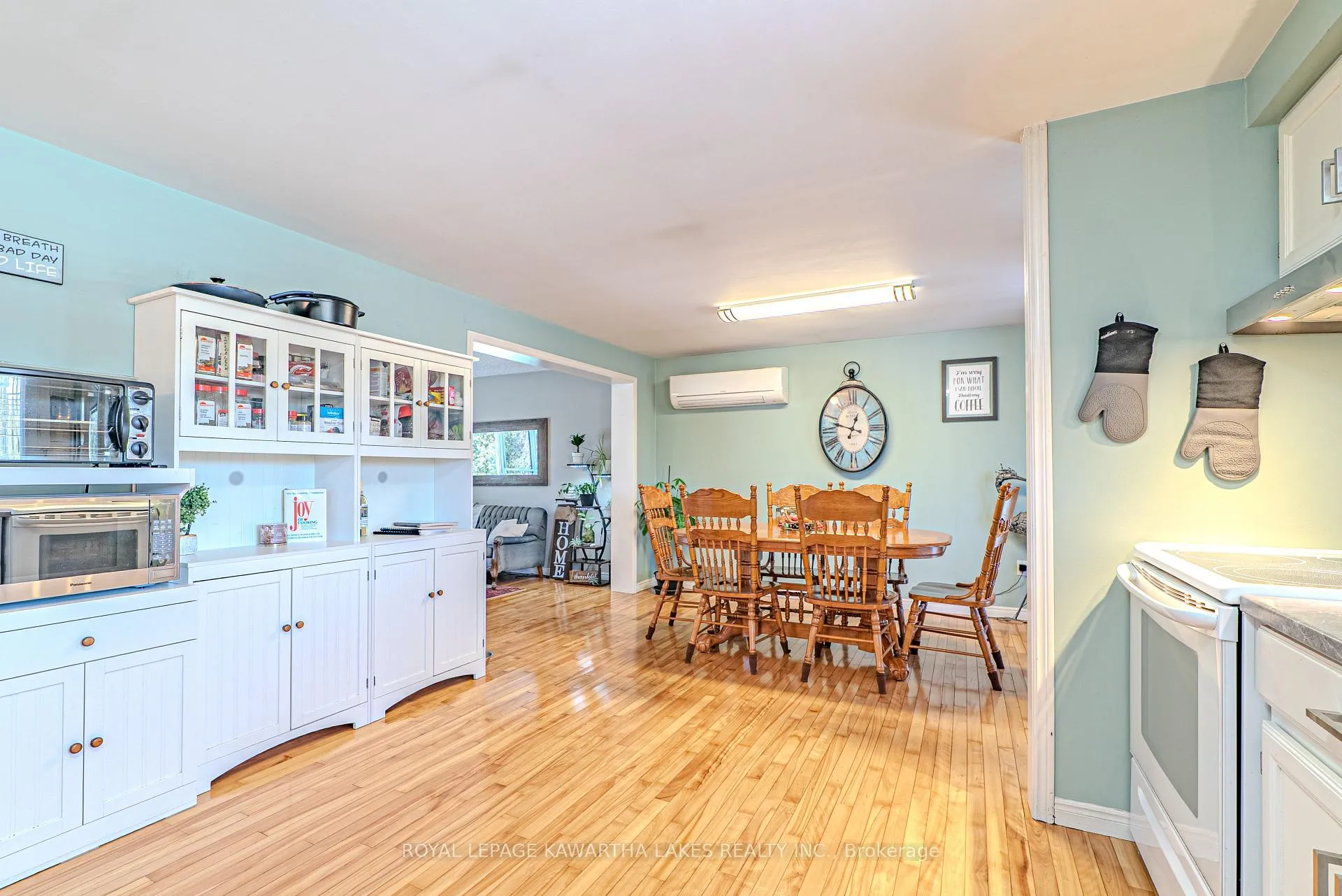 Photo 18 of 75 Prescott Road, Kawartha Lakes, Bobcaygeon — HOMEH