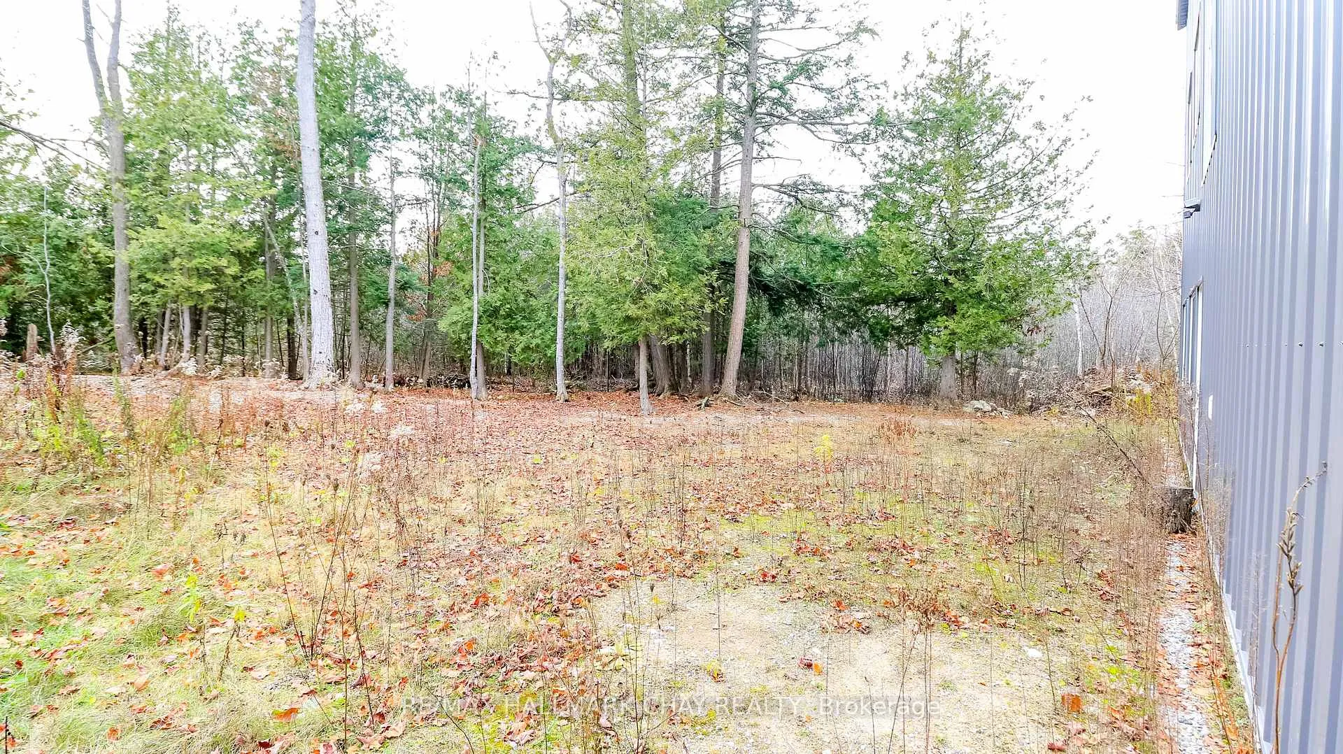 Photo 23 of 2576 Champlain Road, Tiny, Rural Tiny — HOMEH