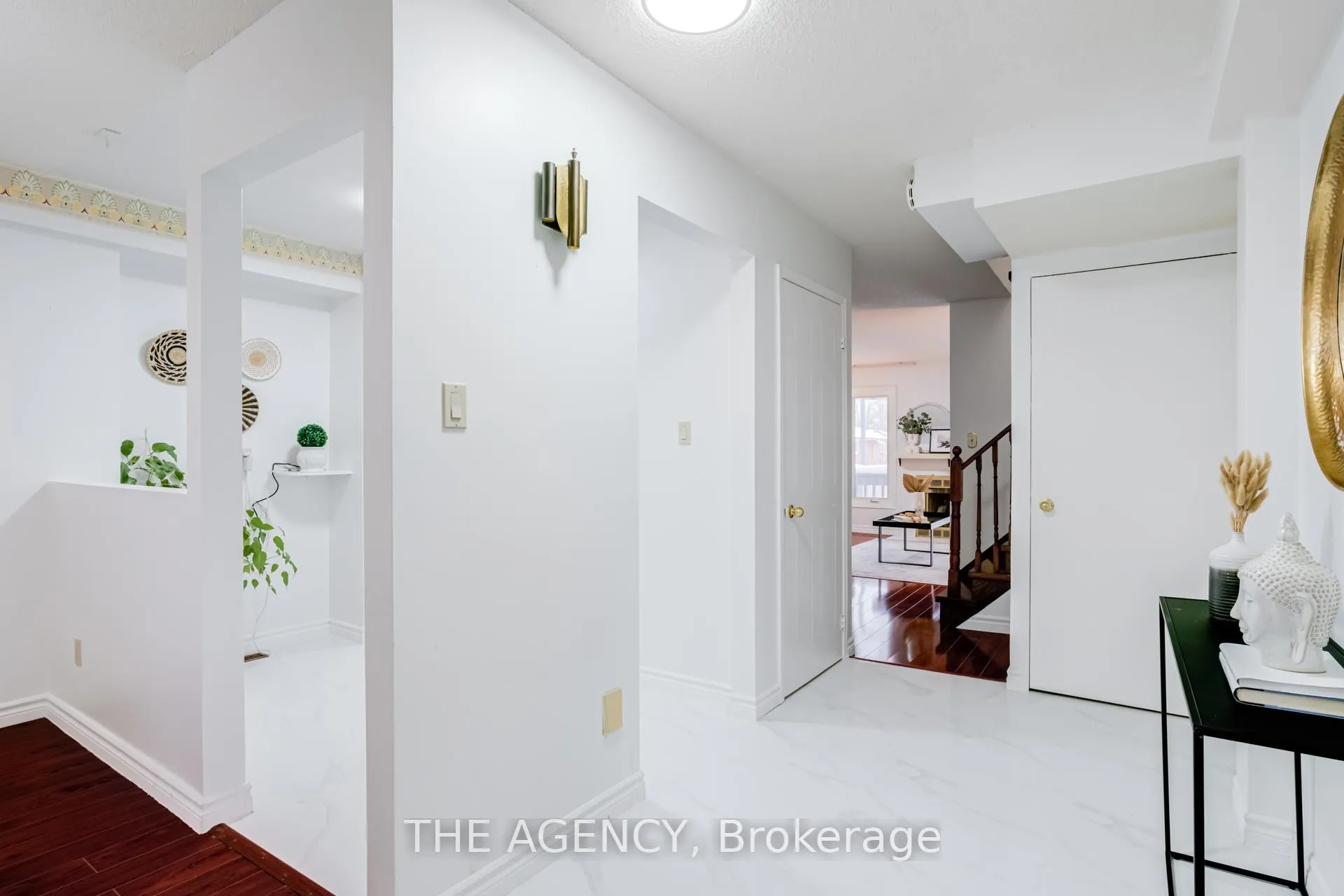 Photo 3 of 142 Greenbrae Circuit, Scarborough, Woburn — HOMEH