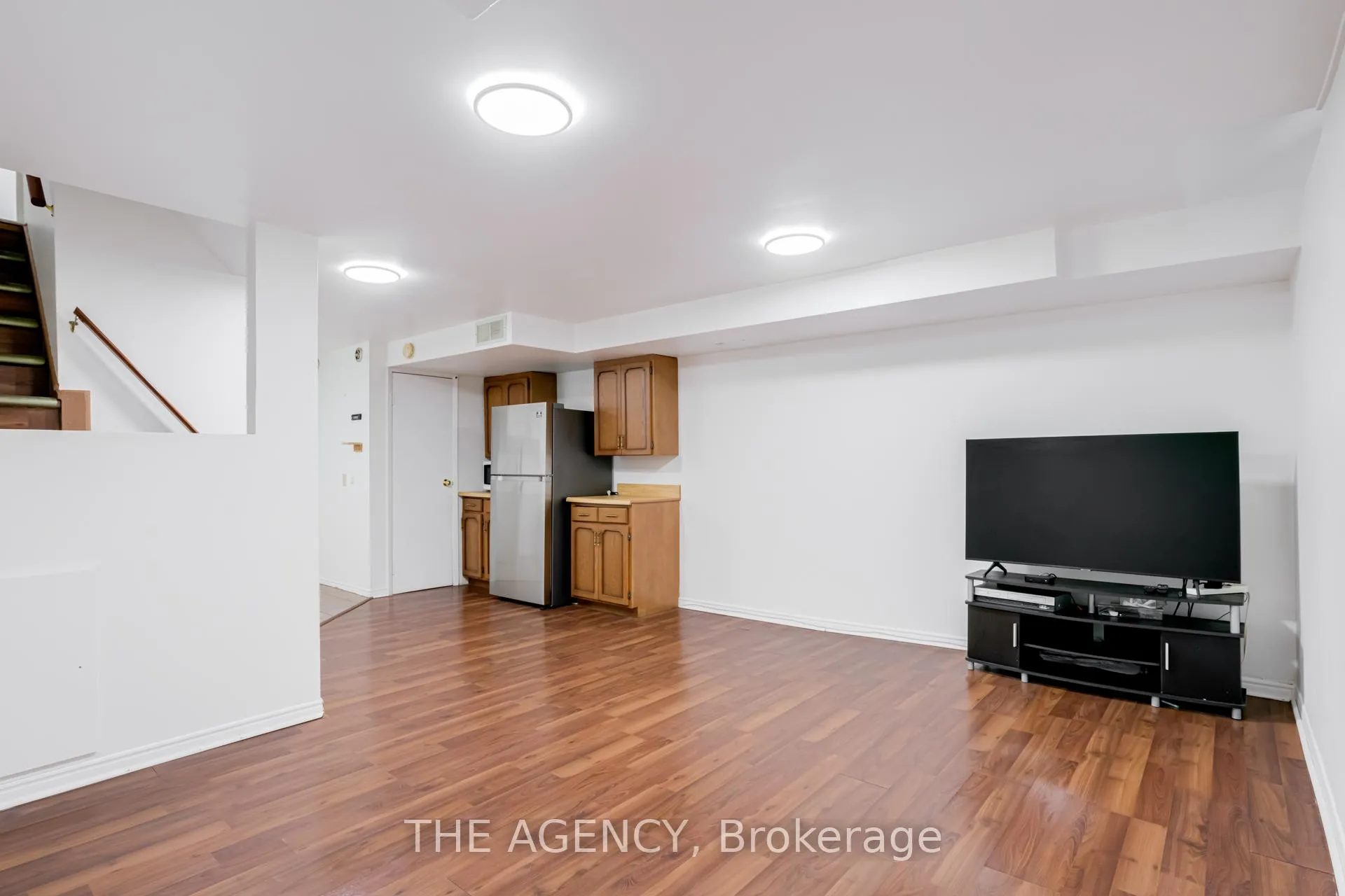Photo 28 of 142 Greenbrae Circuit, Scarborough, Woburn — HOMEH