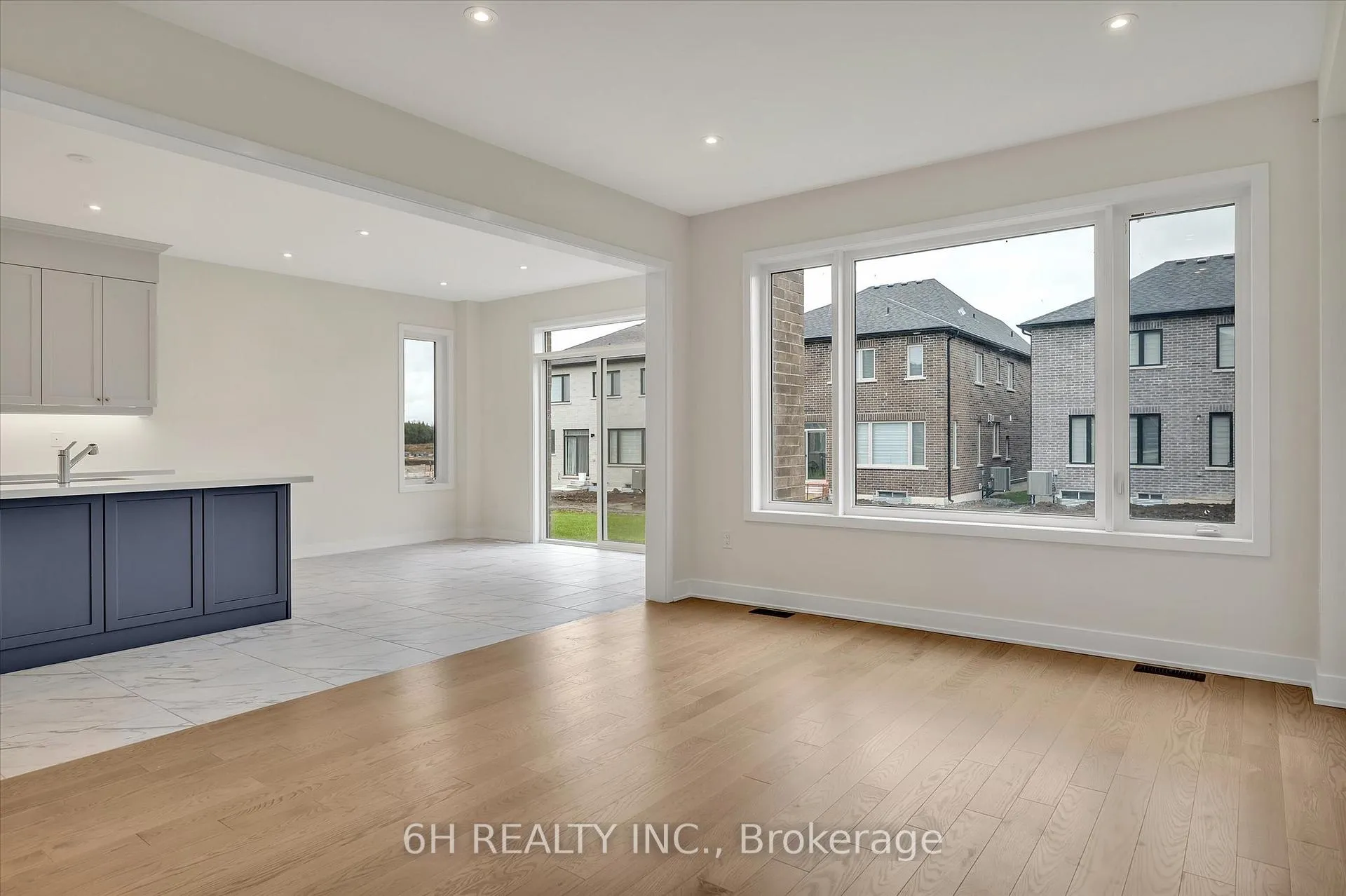 Photo 20 of 816 Griffin Trail, Peterborough, Monaghan Ward 2 — HOMEH