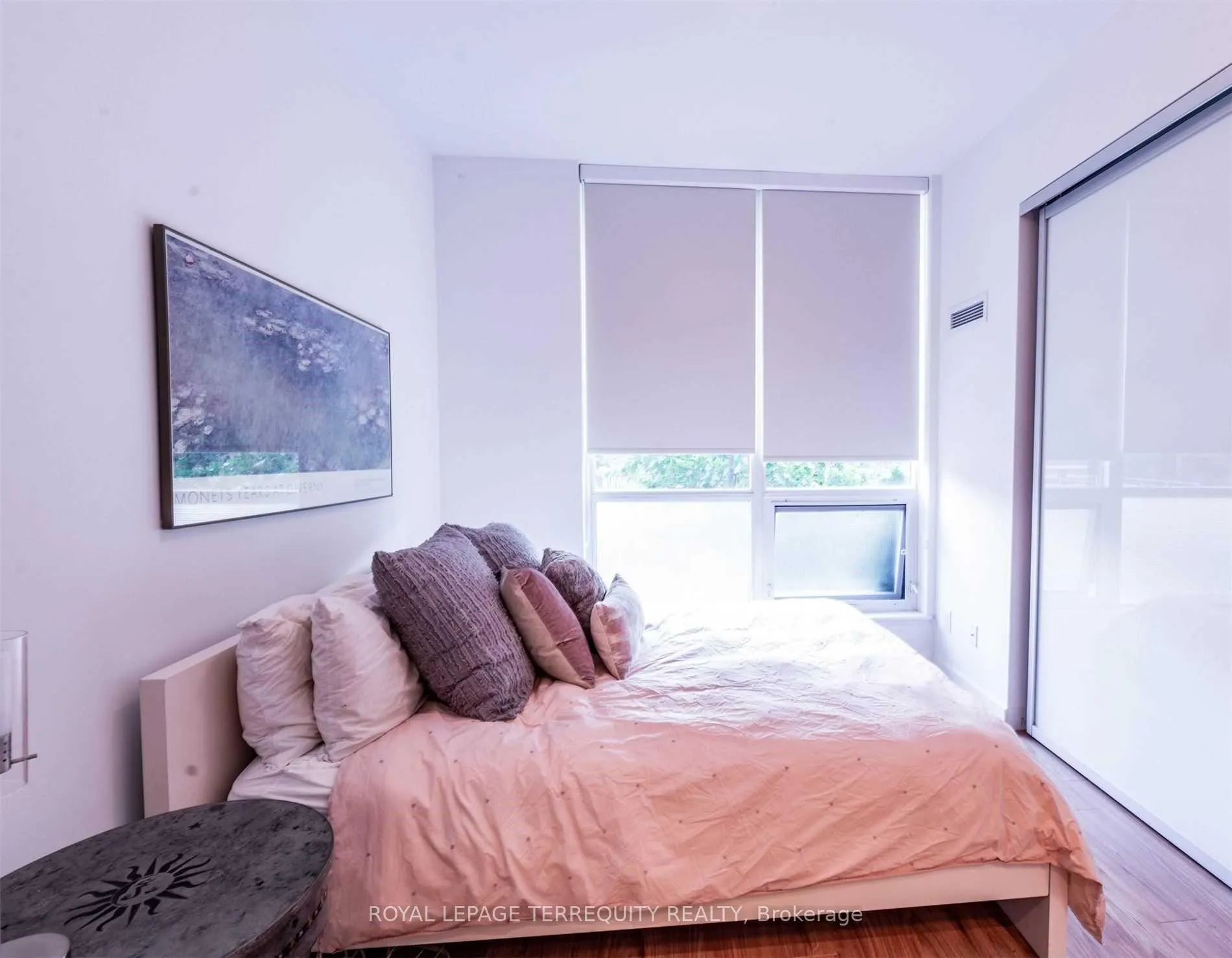 Photo 6 of Unit 105, 377 Madison Avenue, Toronto, Casa Loma — HOMEH