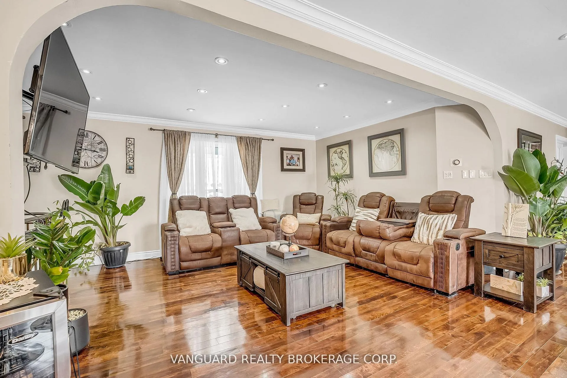 Photo 11 of 8070 Hornby Road, Halton Hills, Rural Halton Hills — HOMEH