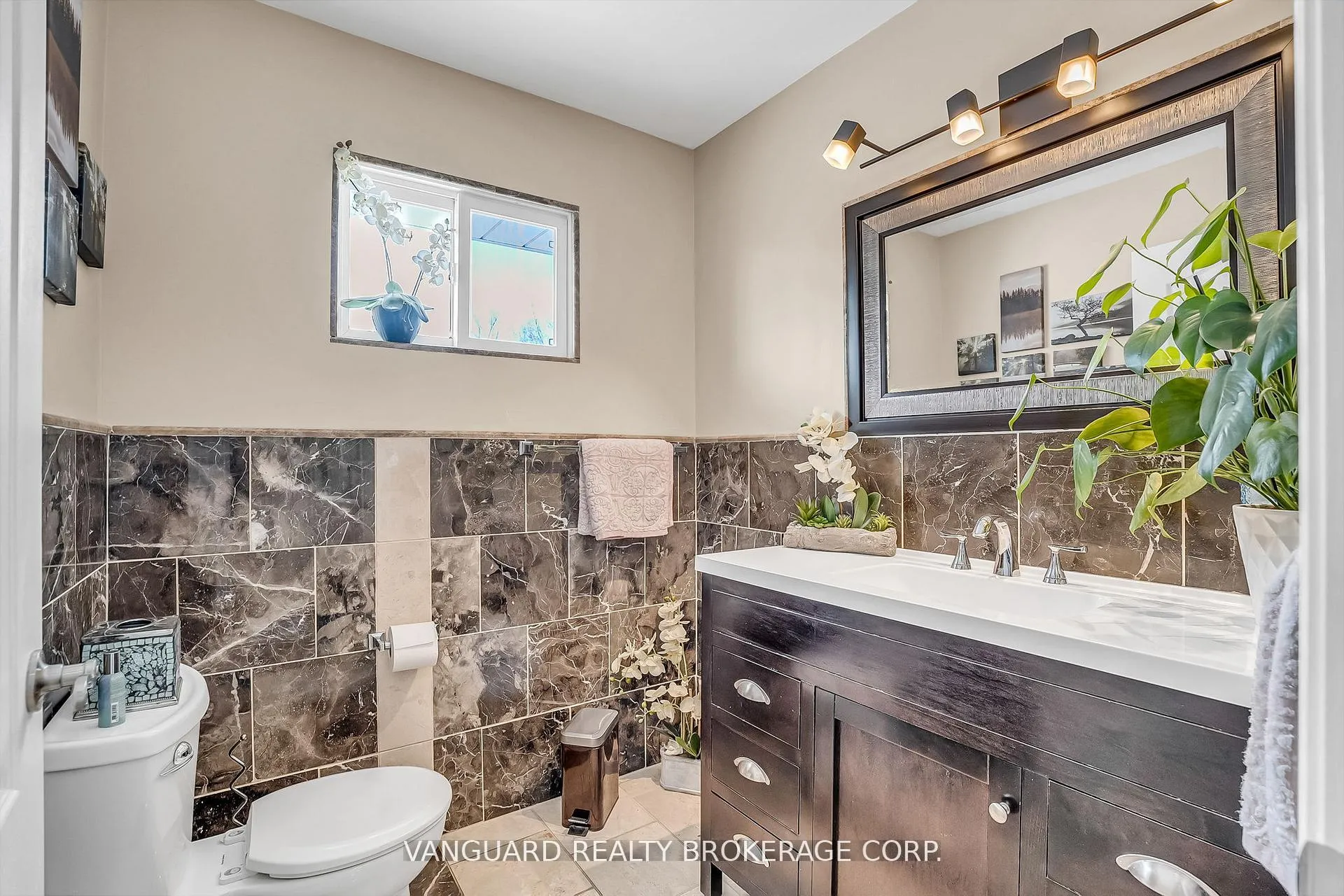 Photo 24 of 8070 Hornby Road, Halton Hills, Rural Halton Hills — HOMEH