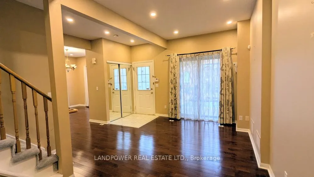 Photo 6 of Unit 22, 10 Cox Boulevard, Markham, Unionville — HOMEH
