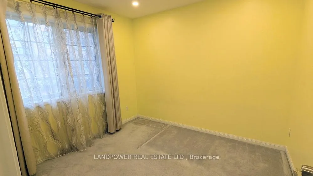 Photo 16 of Unit 22, 10 Cox Boulevard, Markham, Unionville — HOMEH