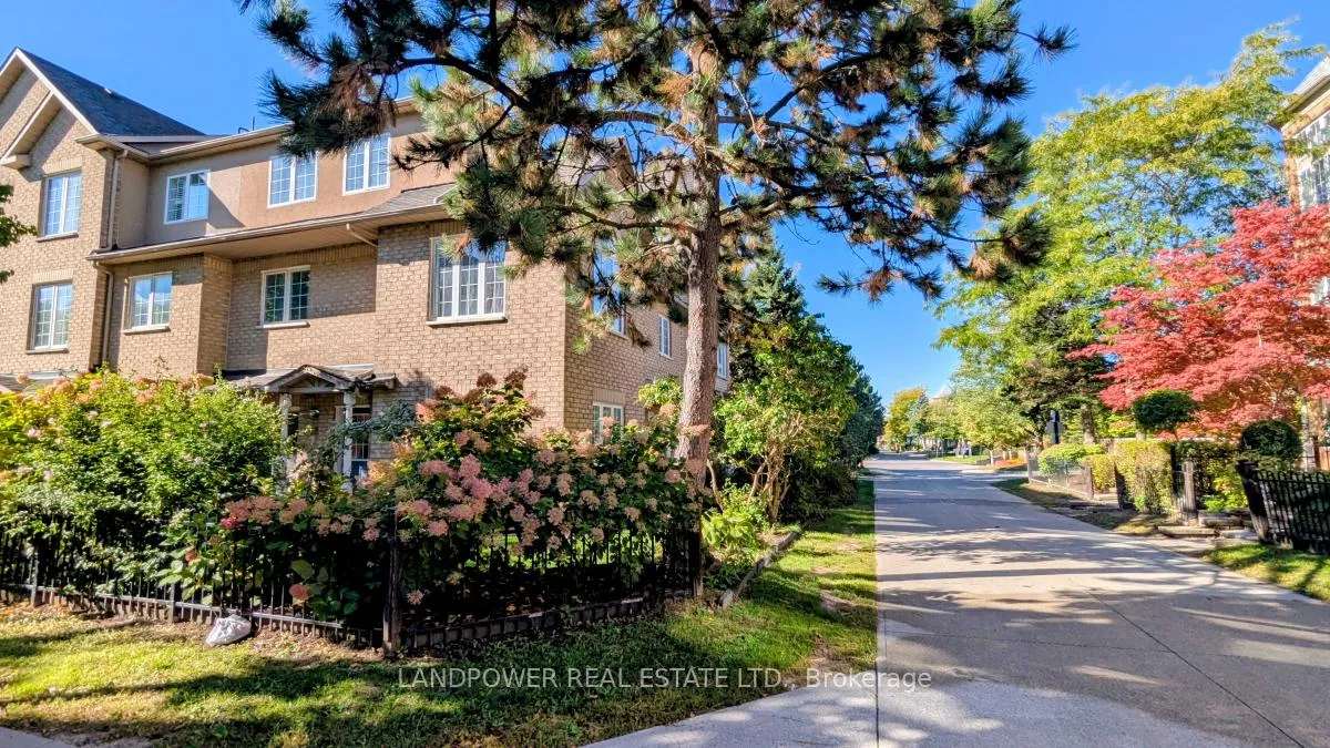 Photo 24 of Unit 22, 10 Cox Boulevard, Markham, Unionville — HOMEH