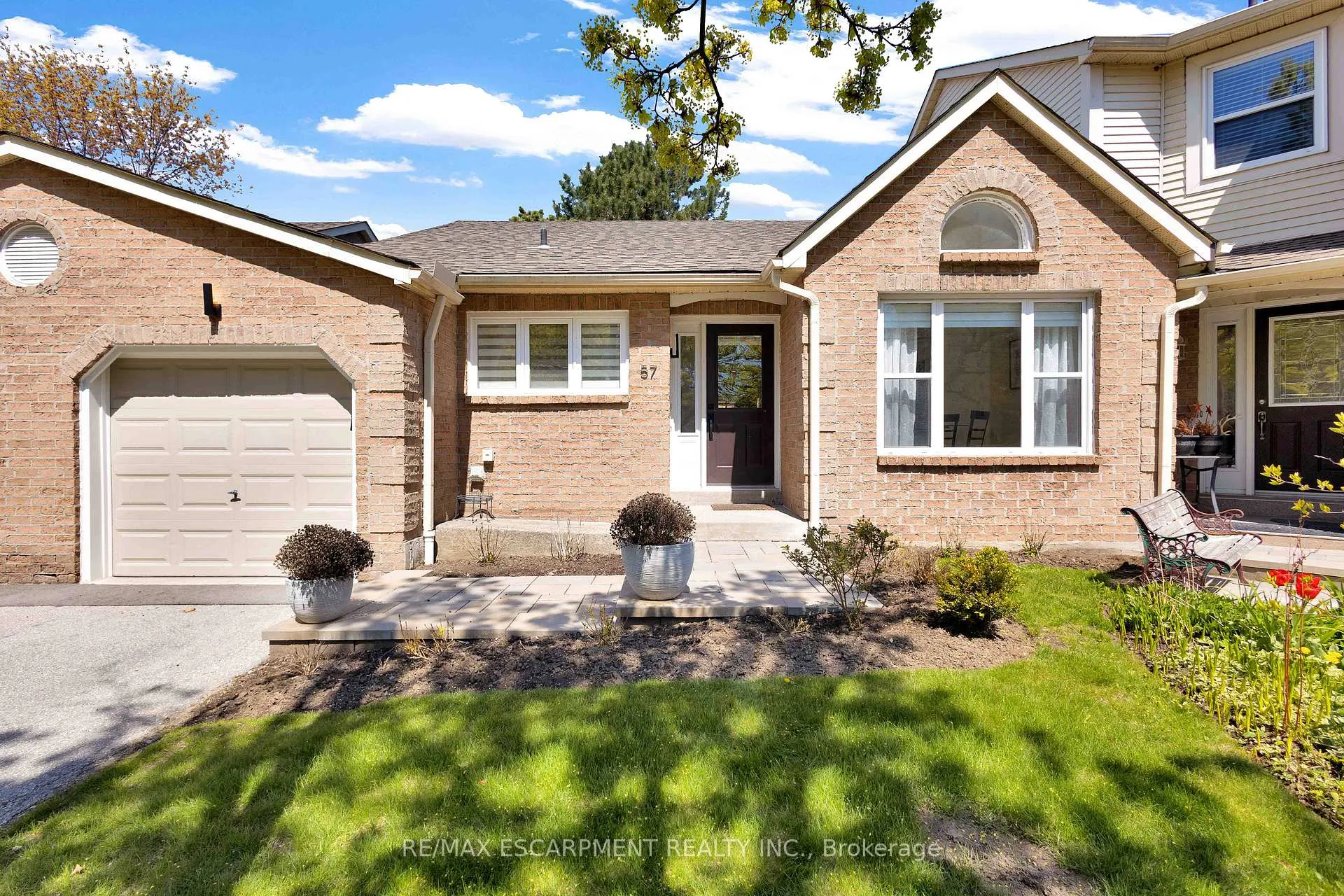 Photo 1 of Unit 57, 5255 Lakeshore Road, Burlington, Appleby — HOMEH