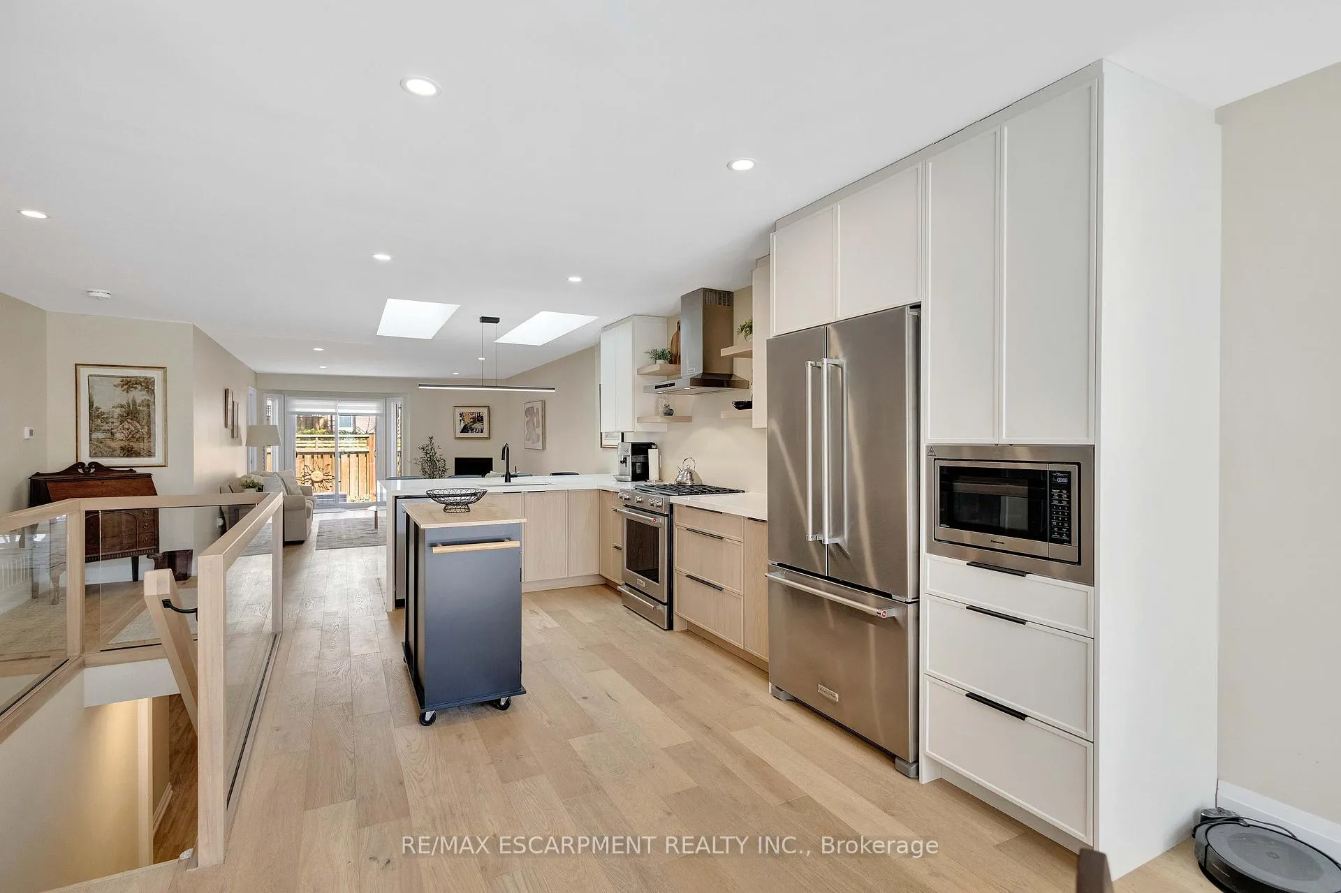 Photo 8 of Unit 57, 5255 Lakeshore Road, Burlington, Appleby — HOMEH
