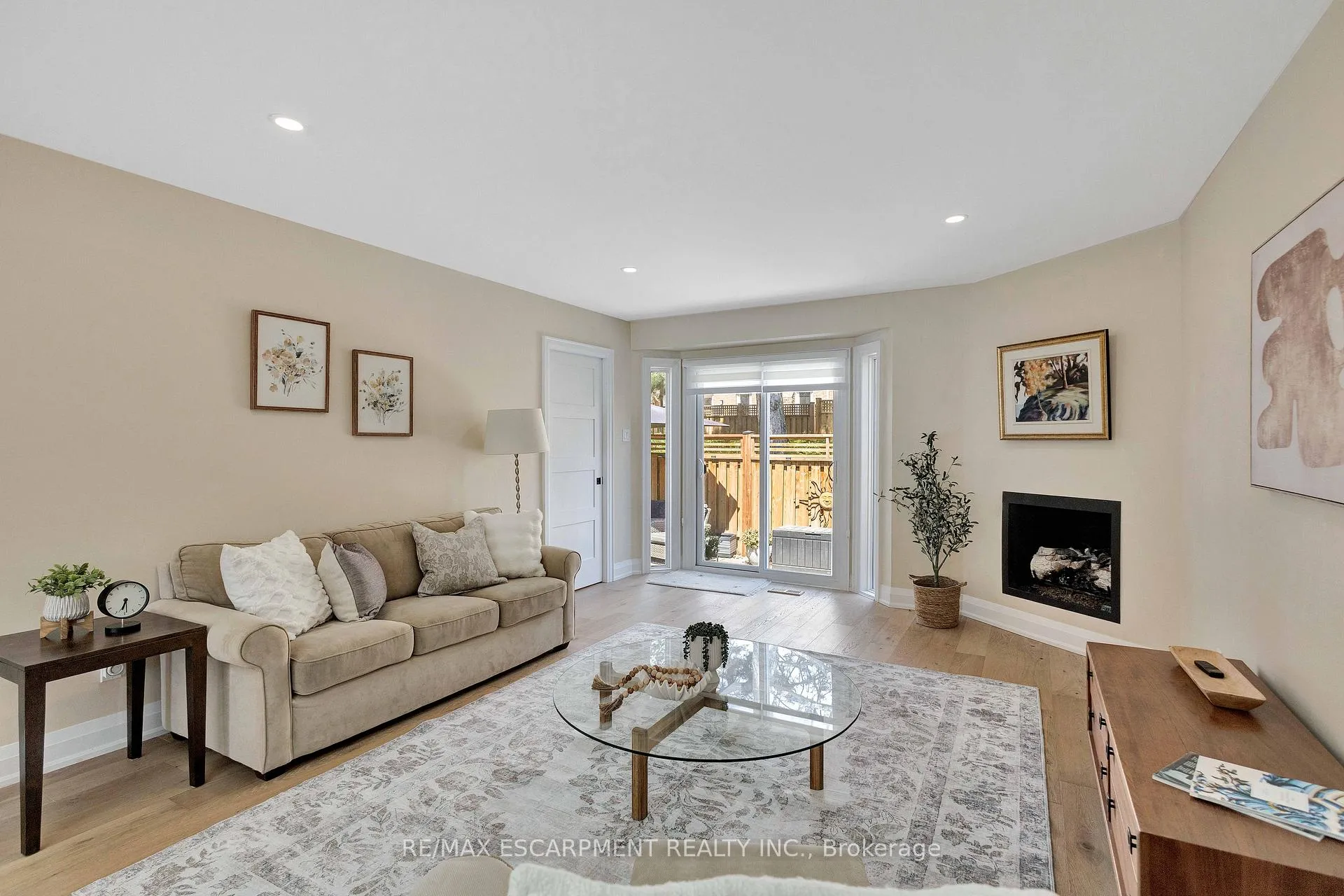 Photo 17 of Unit 57, 5255 Lakeshore Road, Burlington, Appleby — HOMEH