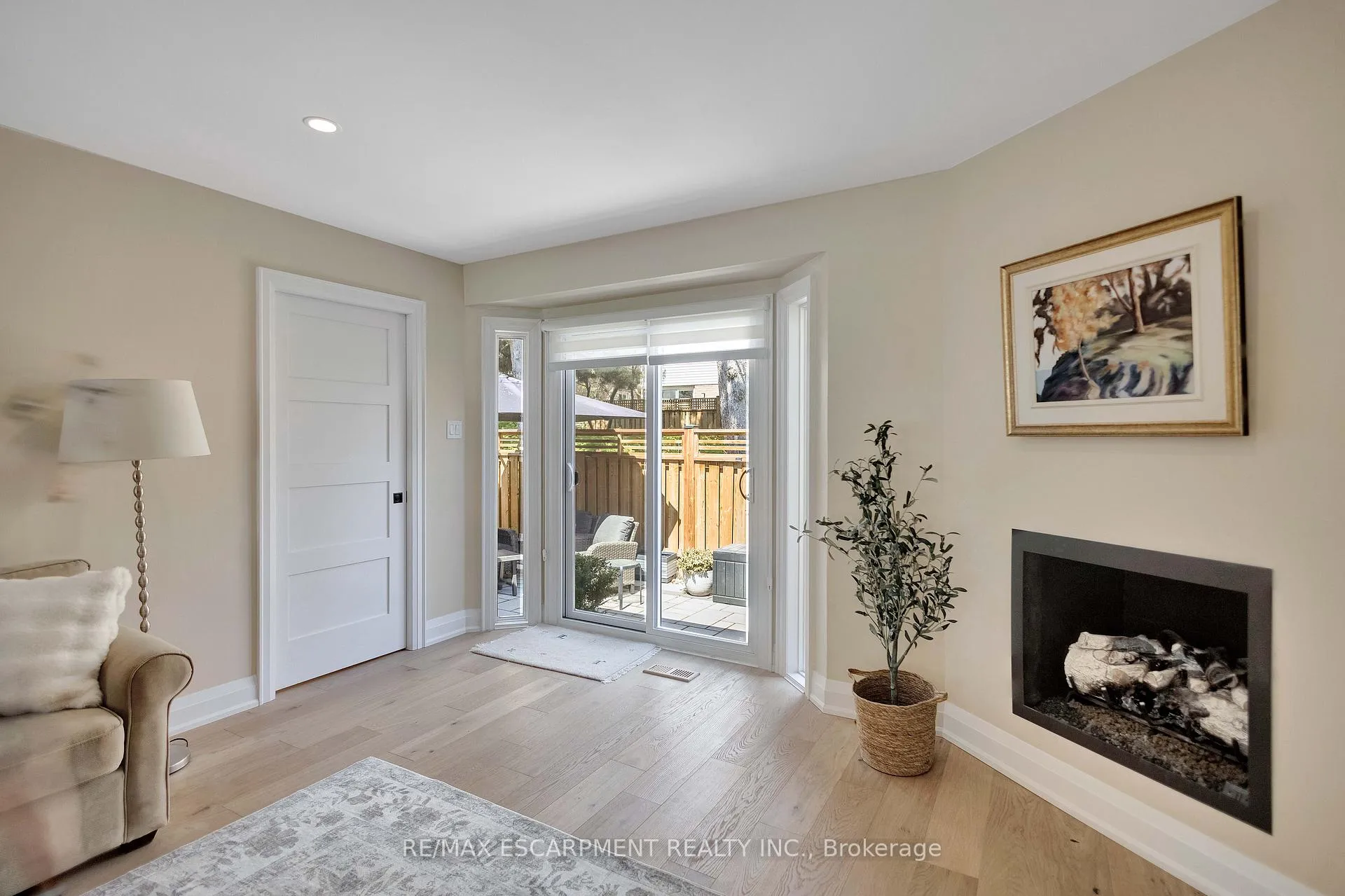 Photo 18 of Unit 57, 5255 Lakeshore Road, Burlington, Appleby — HOMEH