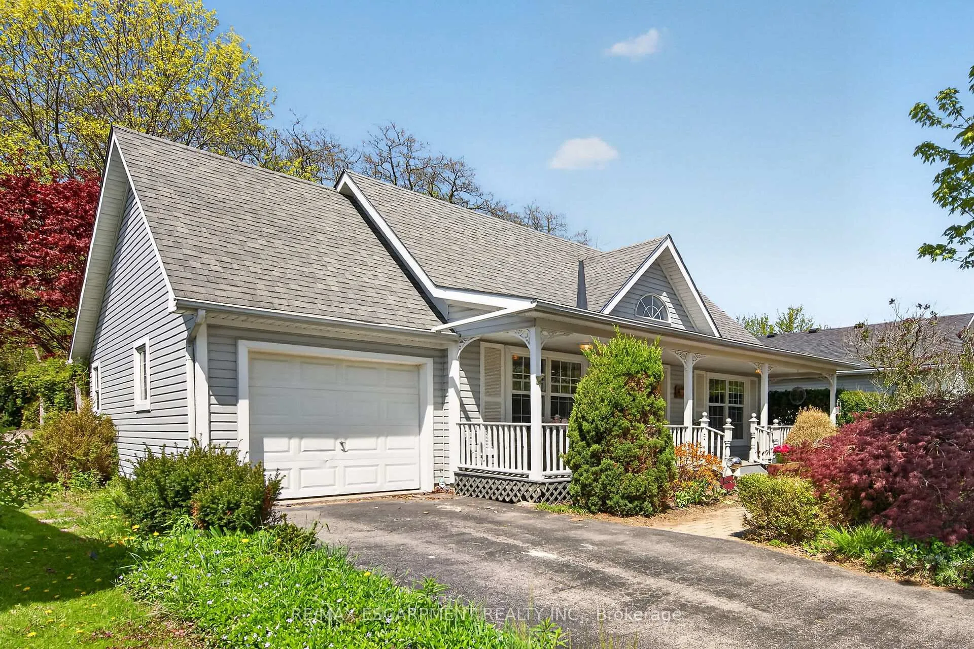 Photo 1 of 5 Denby Road, Norfolk, Port Dover — HOMEH