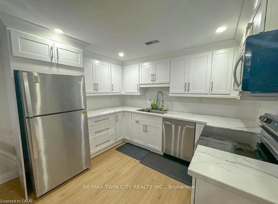 Photo 15 of 22 Hebel Place, Kitchener, Cedar Hill — HOMEH