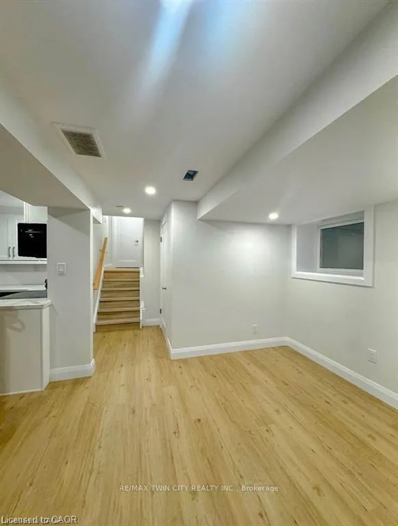 Photo 20 of 22 Hebel Place, Kitchener, Cedar Hill — HOMEH