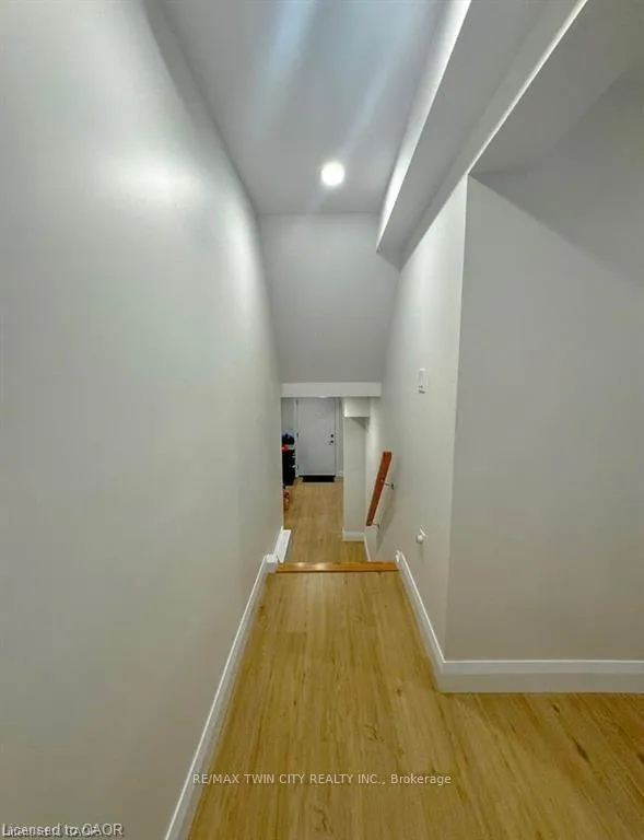 Photo 27 of 22 Hebel Place, Kitchener, Cedar Hill — HOMEH