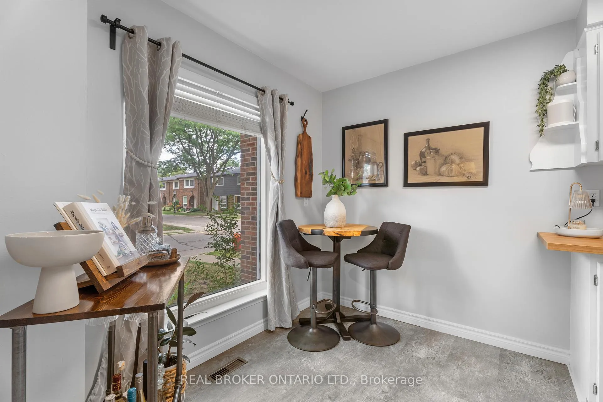 Photo 3 of Unit 2, 121 Bagot Street, Guelph, Onward Willow — HOMEH