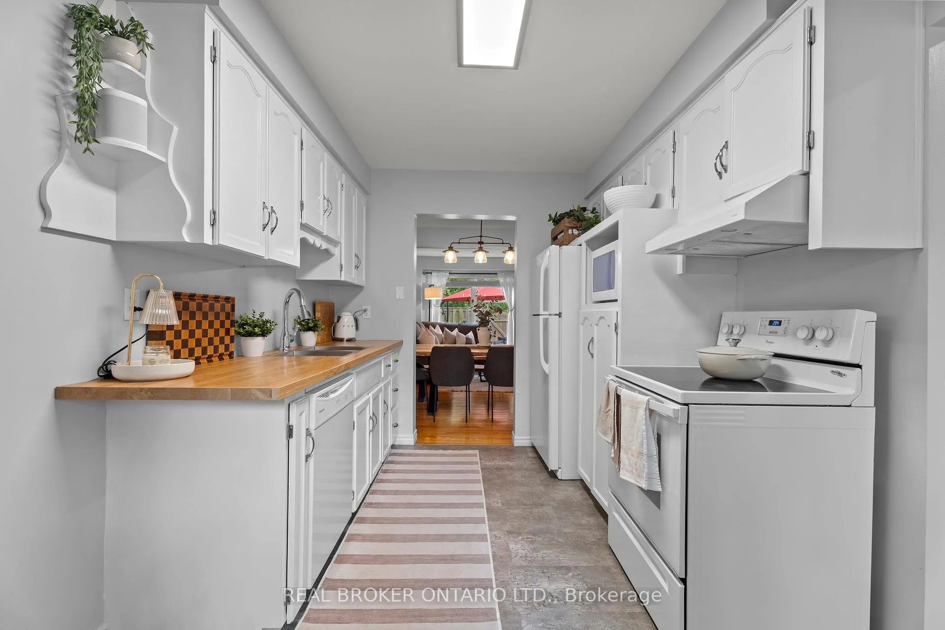Photo 6 of Unit 2, 121 Bagot Street, Guelph, Onward Willow — HOMEH