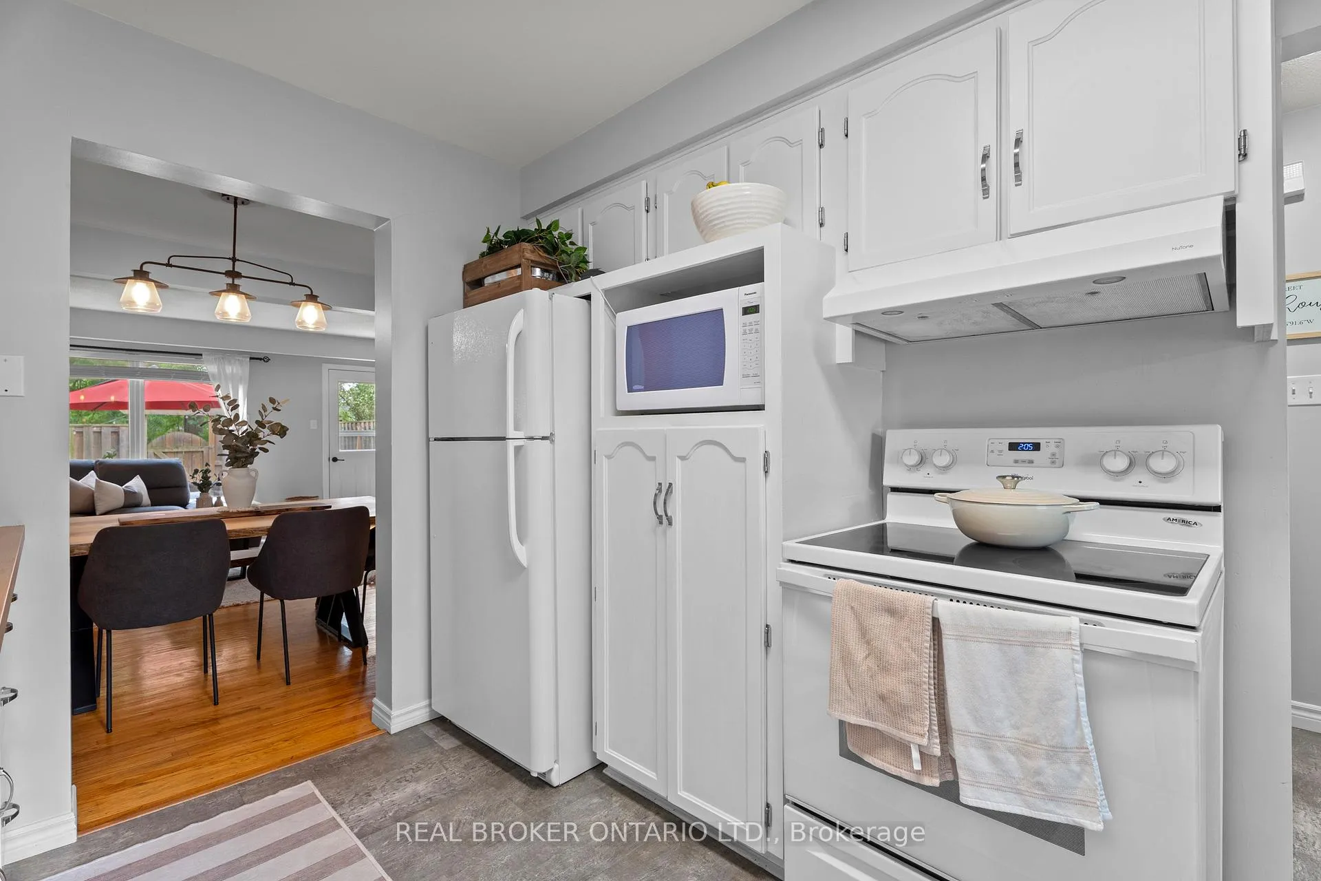 Photo 7 of Unit 2, 121 Bagot Street, Guelph, Onward Willow — HOMEH