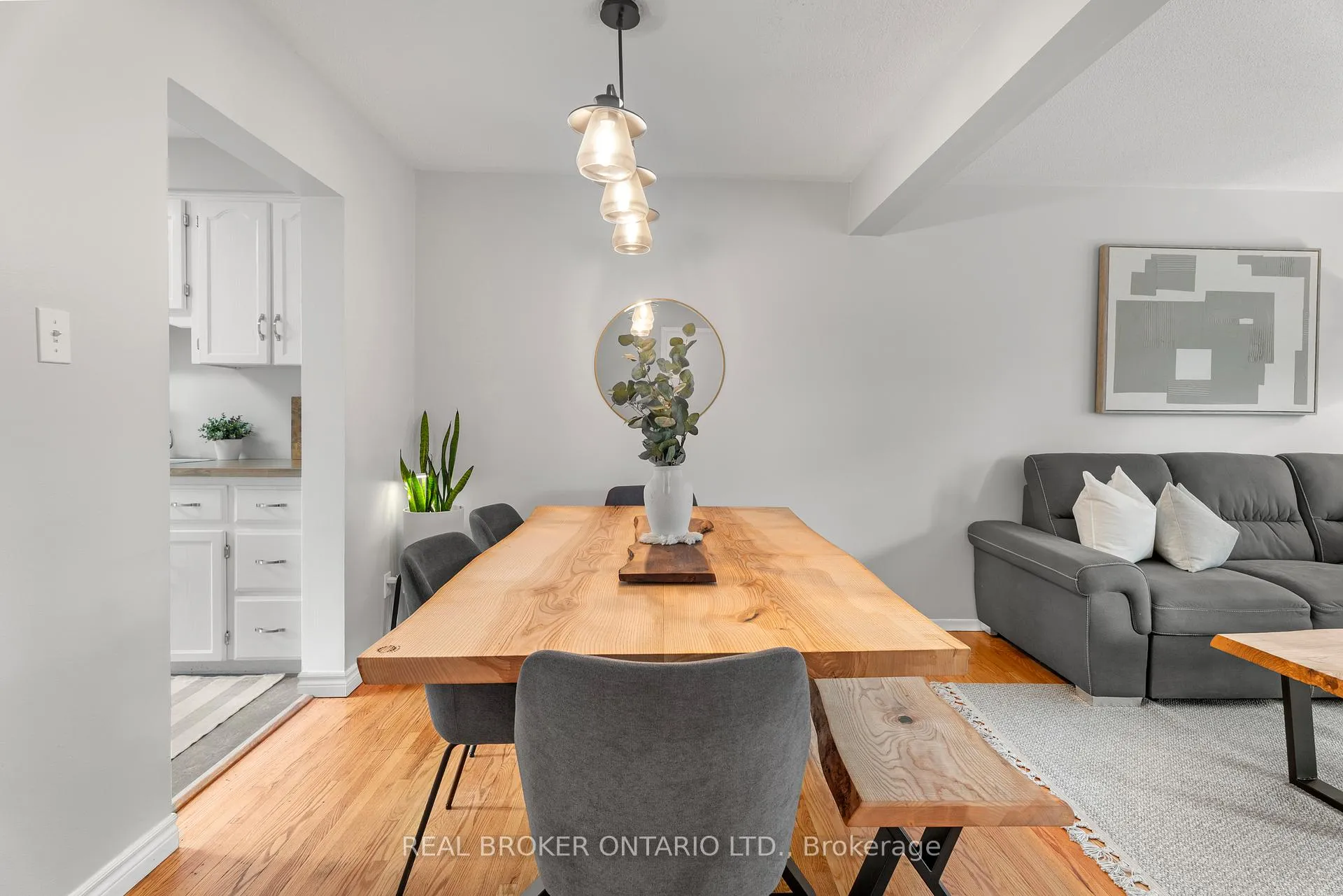 Photo 8 of Unit 2, 121 Bagot Street, Guelph, Onward Willow — HOMEH
