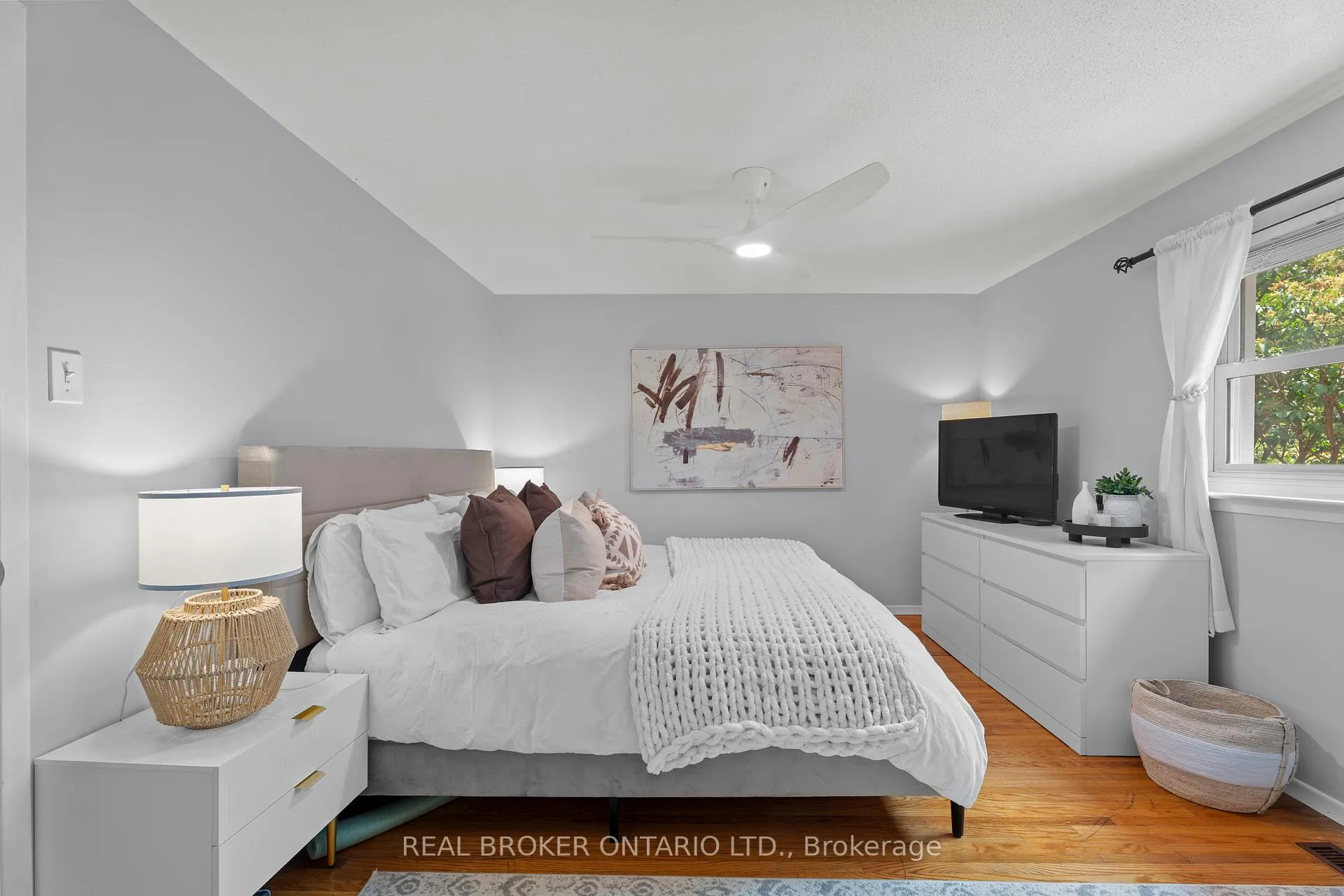 Photo 15 of Unit 2, 121 Bagot Street, Guelph, Onward Willow — HOMEH