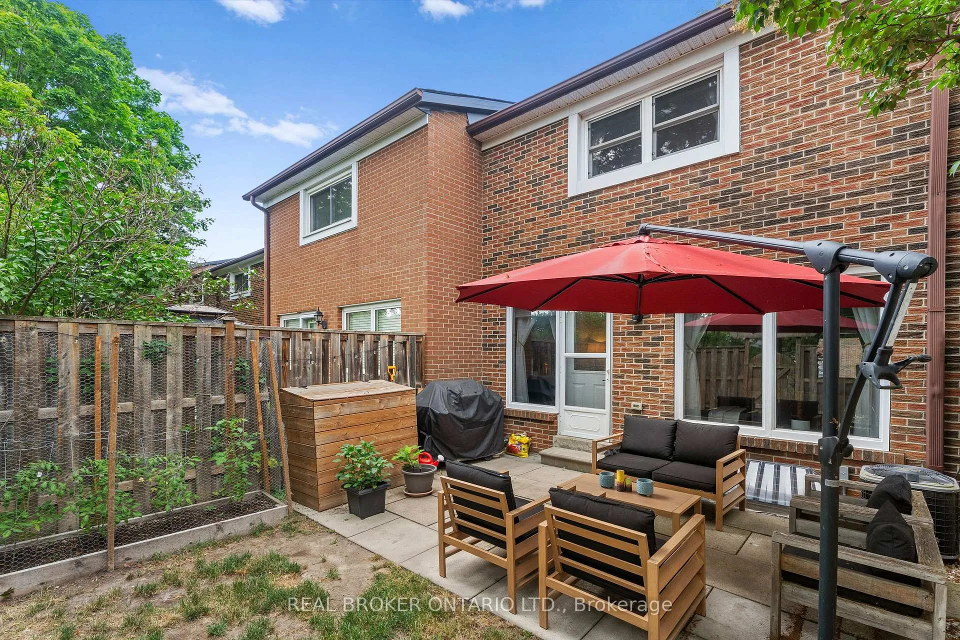 Photo 33 of Unit 2, 121 Bagot Street, Guelph, Onward Willow — HOMEH