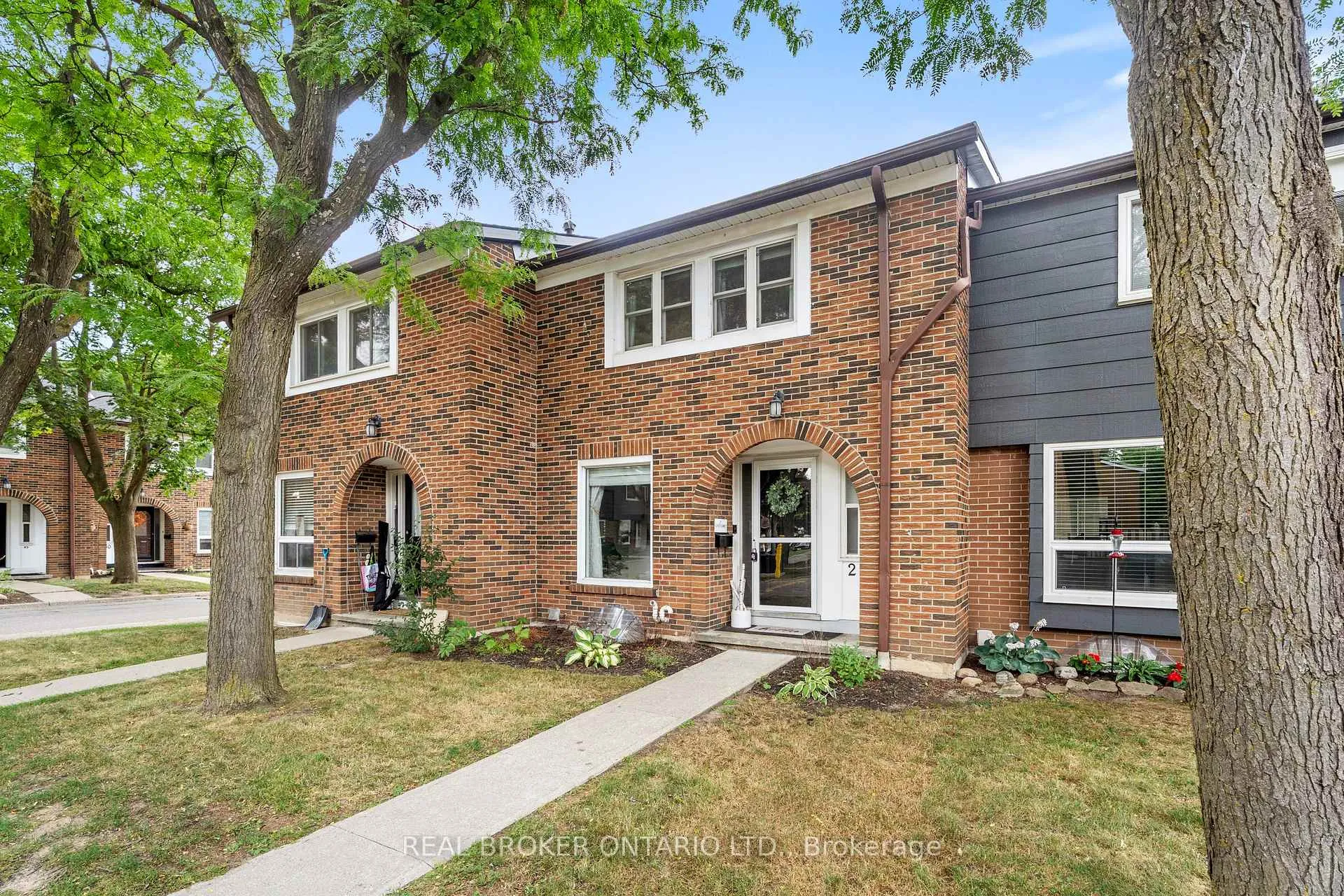 Photo 34 of Unit 2, 121 Bagot Street, Guelph, Onward Willow — HOMEH