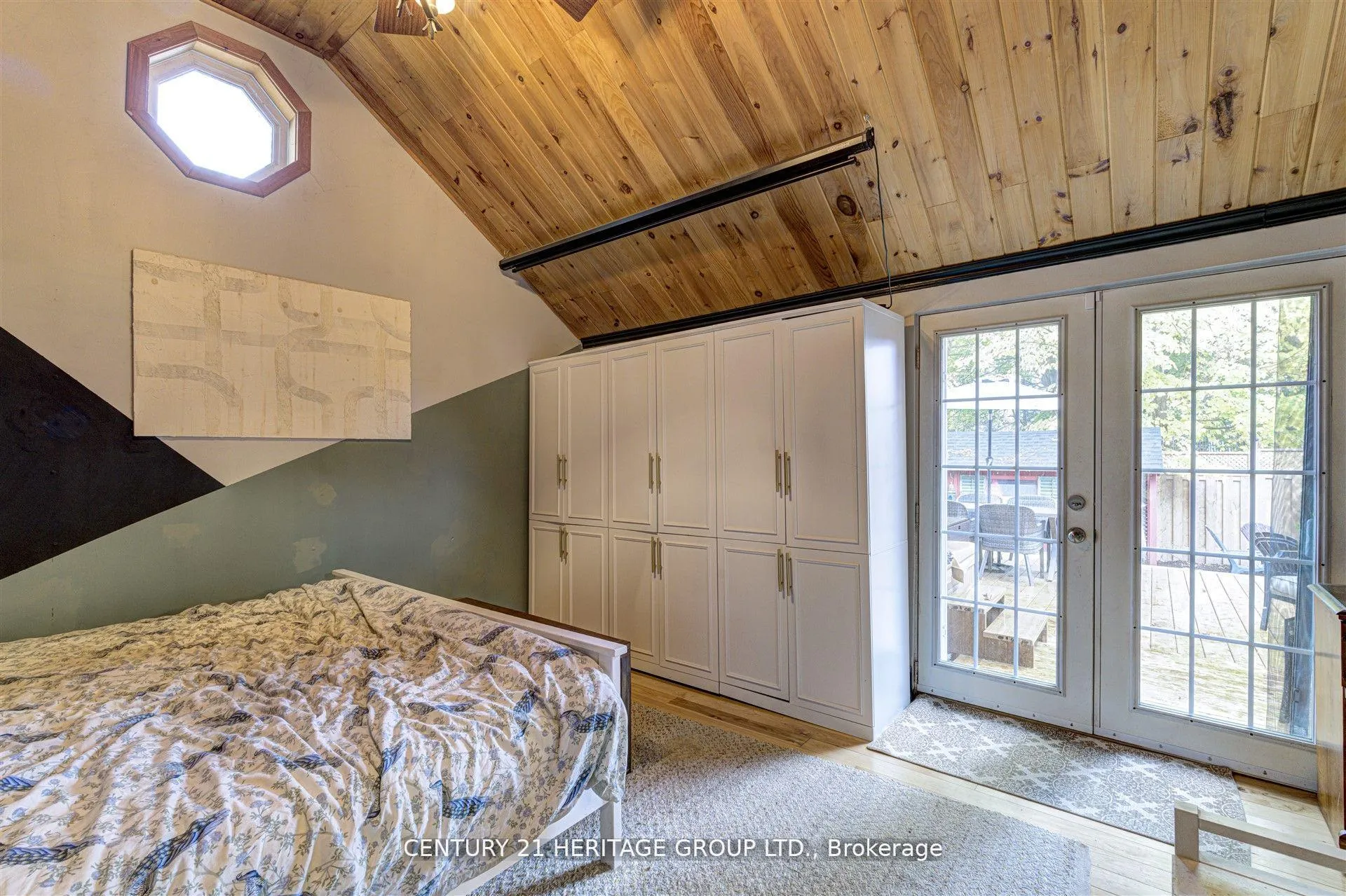 Photo 28 of 75 John Street, Orangeville — HOMEH