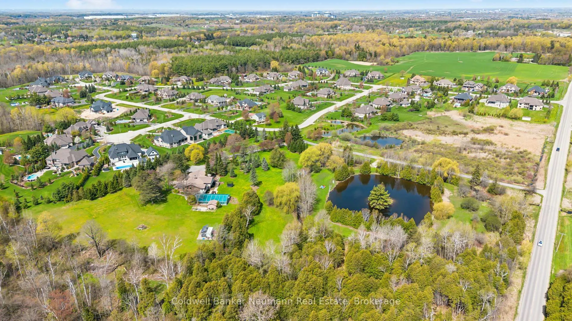 Photo 5 of 23 Old Ruby Lane, Puslinch, Rural Puslinch East — HOMEH