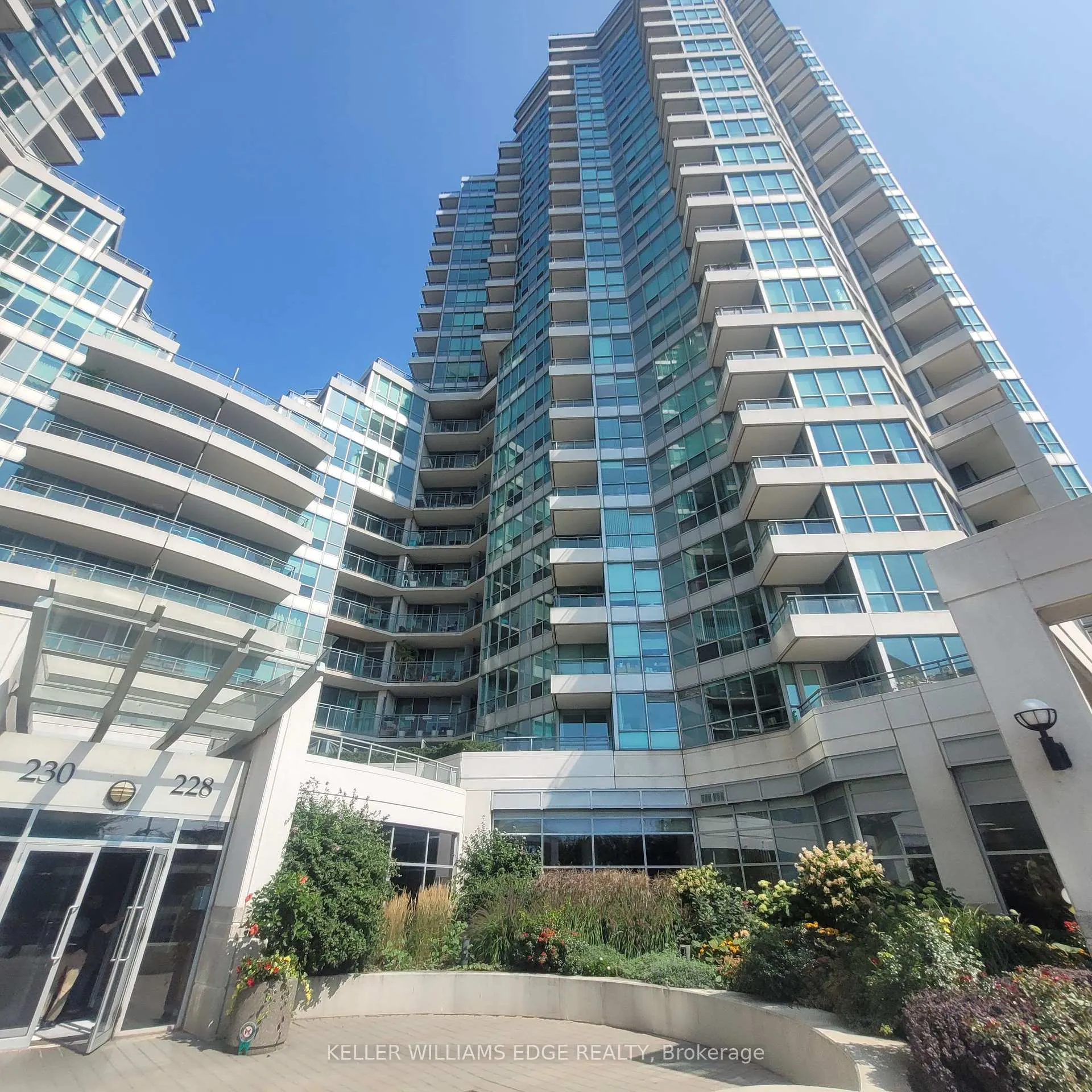 Photo 1 of Unit 2203, 228 Queens Quay W, Toronto, Waterfront Communities — HOMEH