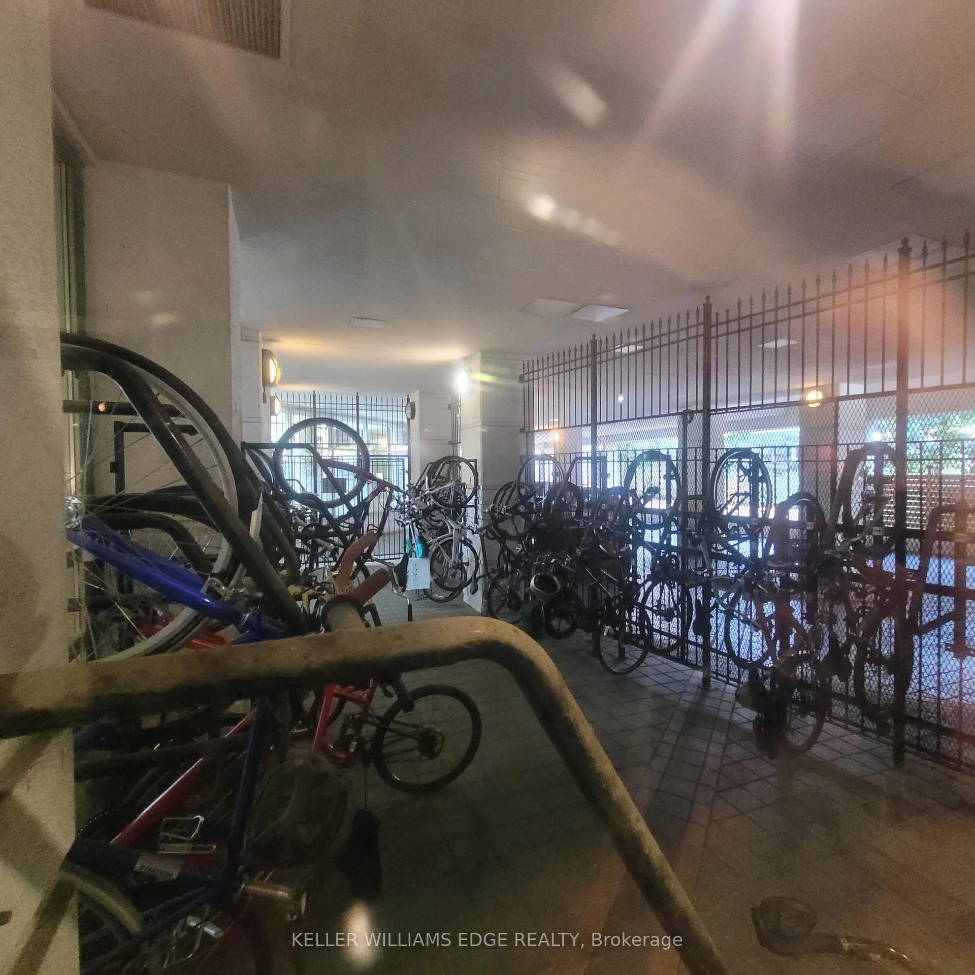 Photo 5 of Unit 2203, 228 Queens Quay W, Toronto, Waterfront Communities — HOMEH