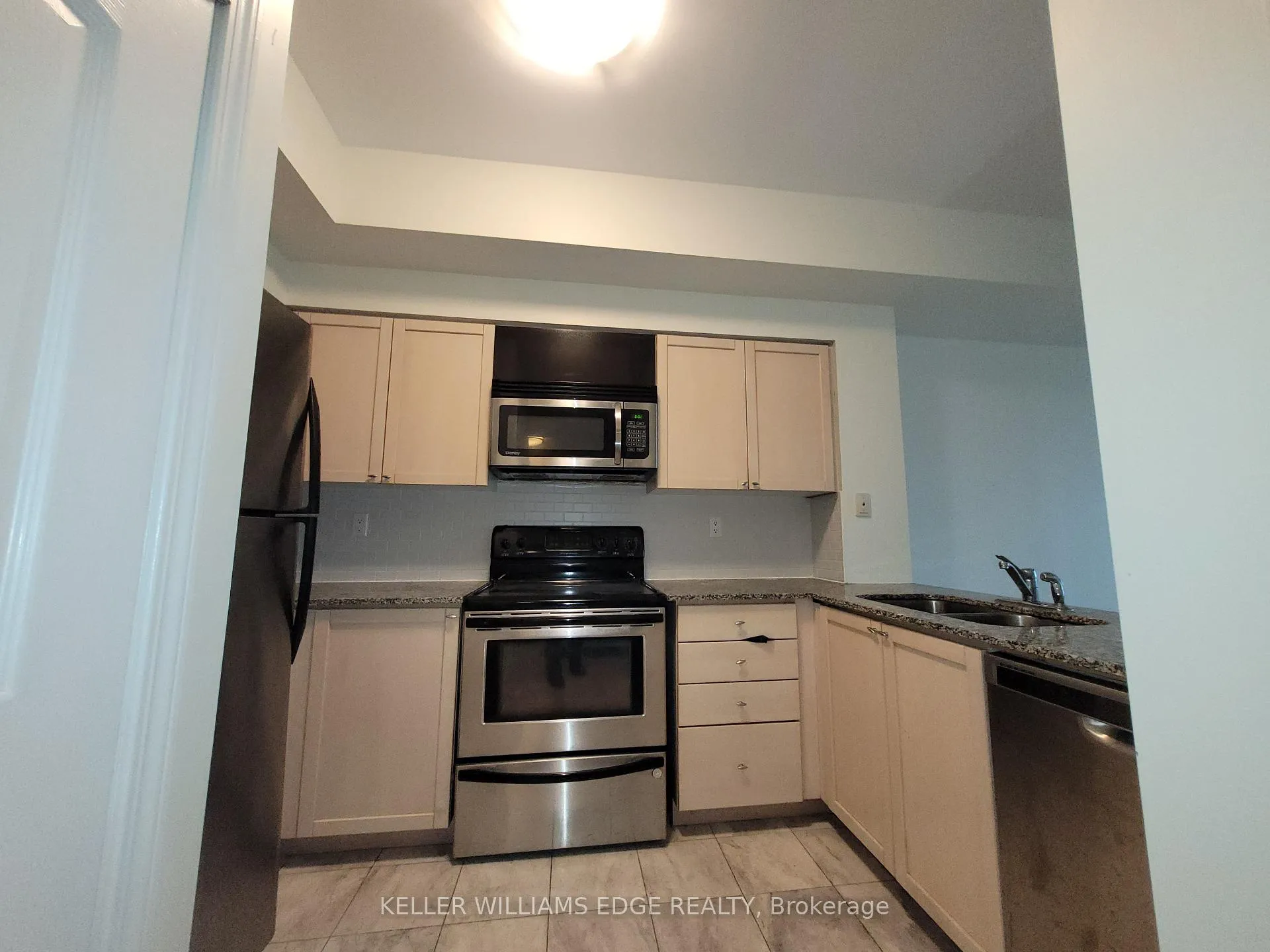 Photo 16 of Unit 2203, 228 Queens Quay W, Toronto, Waterfront Communities — HOMEH