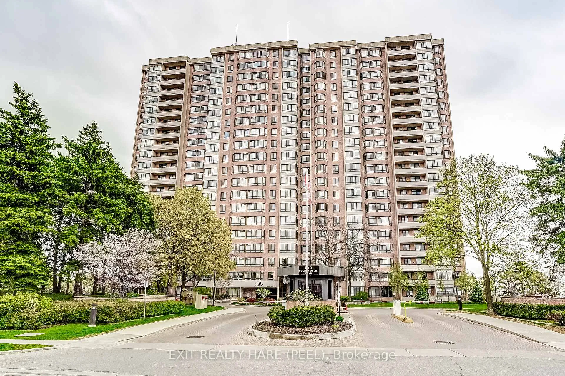 Front of Unit 1206, 100 County Court Boulevard