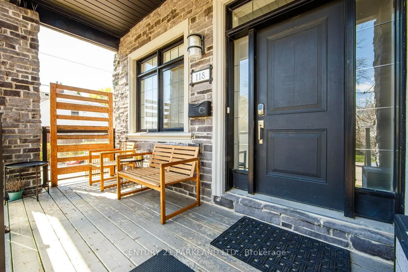 Photo 2 of 118 Glebemount Avenue, Toronto, Danforth Village-East York — HOMEH