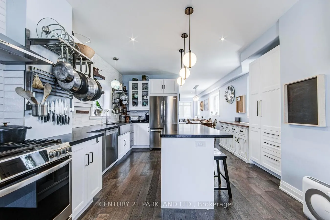 Photo 18 of 118 Glebemount Avenue, Toronto, Danforth Village-East York — HOMEH