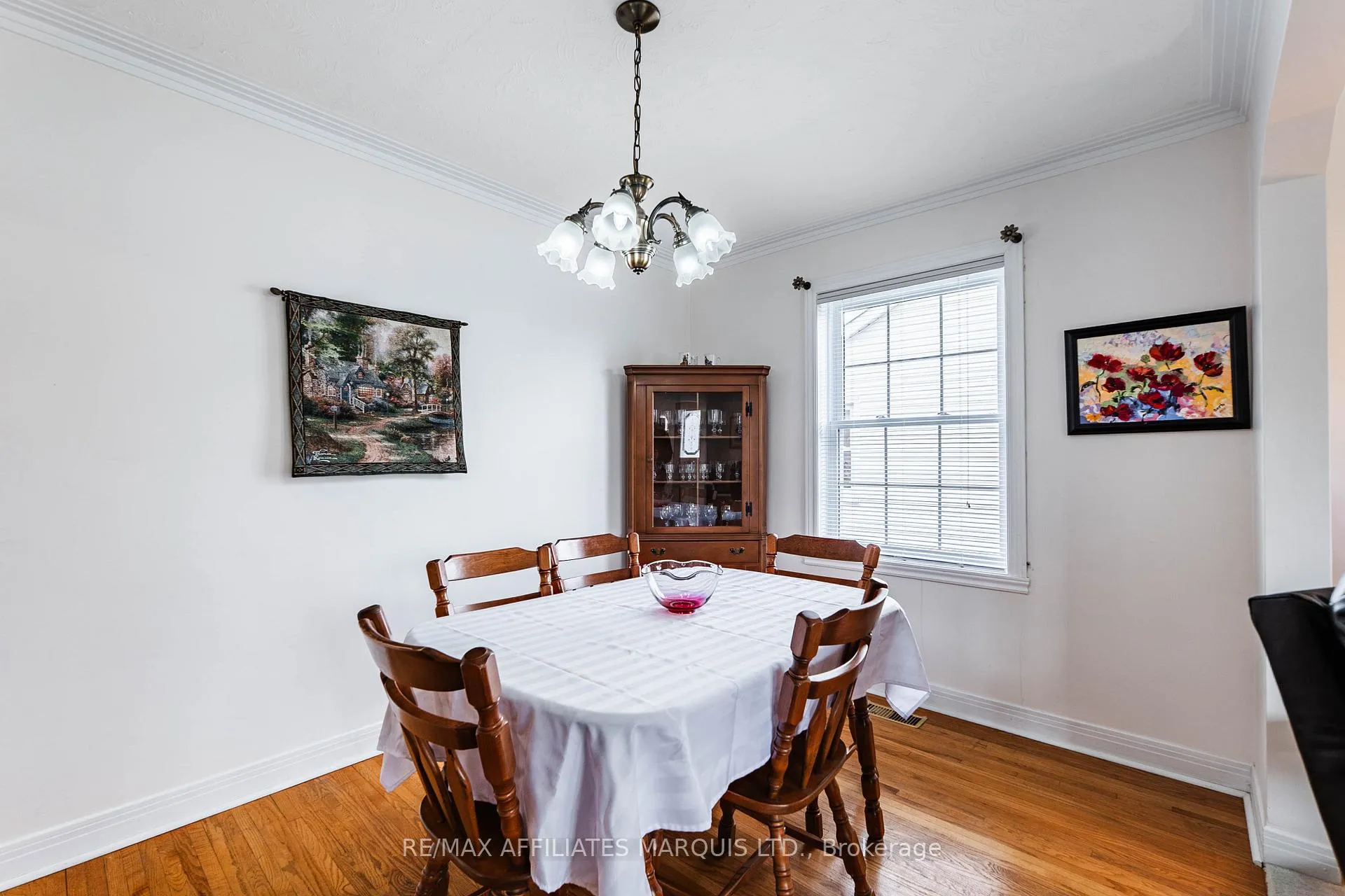 Photo 12 of 1009 Leonard Avenue, Cornwall — HOMEH